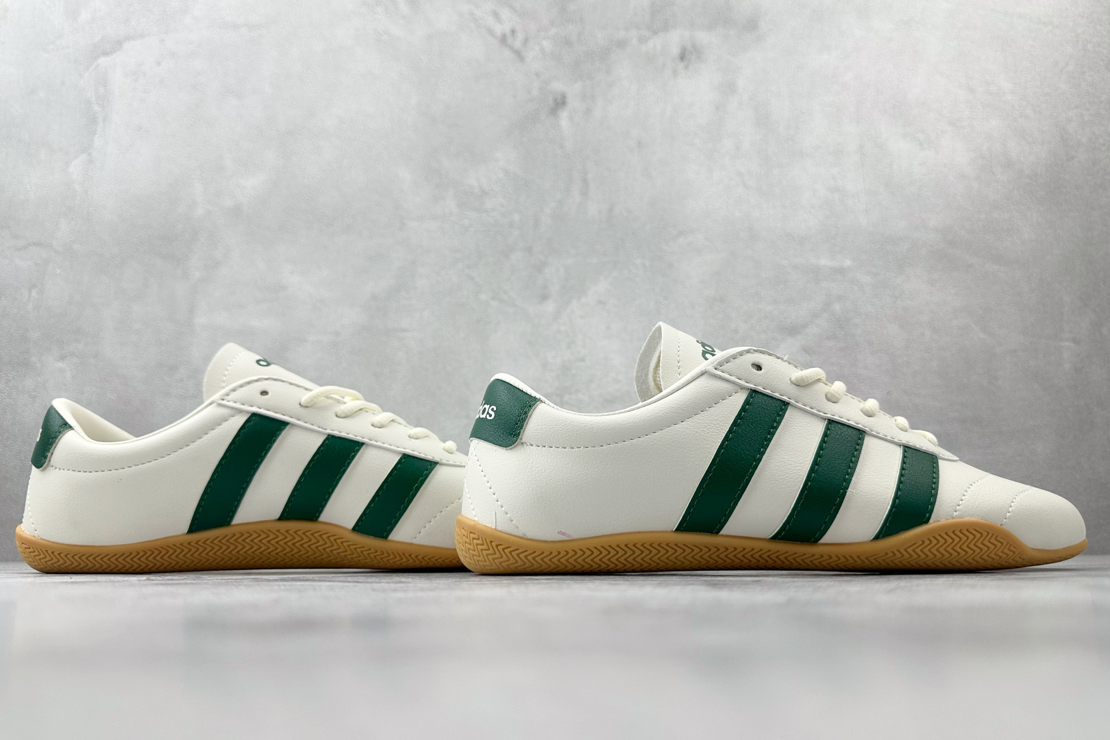 出口订单 adidas GRAND COURT 米绿 JQ9690-莆田鞋,莆田鞋货源,高仿鞋,高仿鞋货源,安福档口,莆田高仿鞋,莆田鞋批发,高仿鞋批发,莆田高仿运动鞋,高仿运动鞋,莆田运动鞋 出口订单 adidas GRAND COURT 米绿 JQ9690