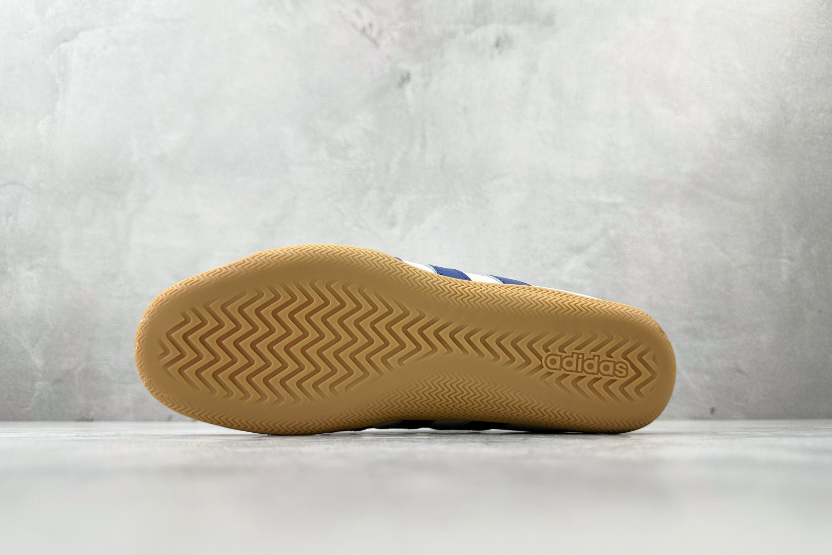 出口订单 adidas GRAND COURT 米蓝 JQ9689