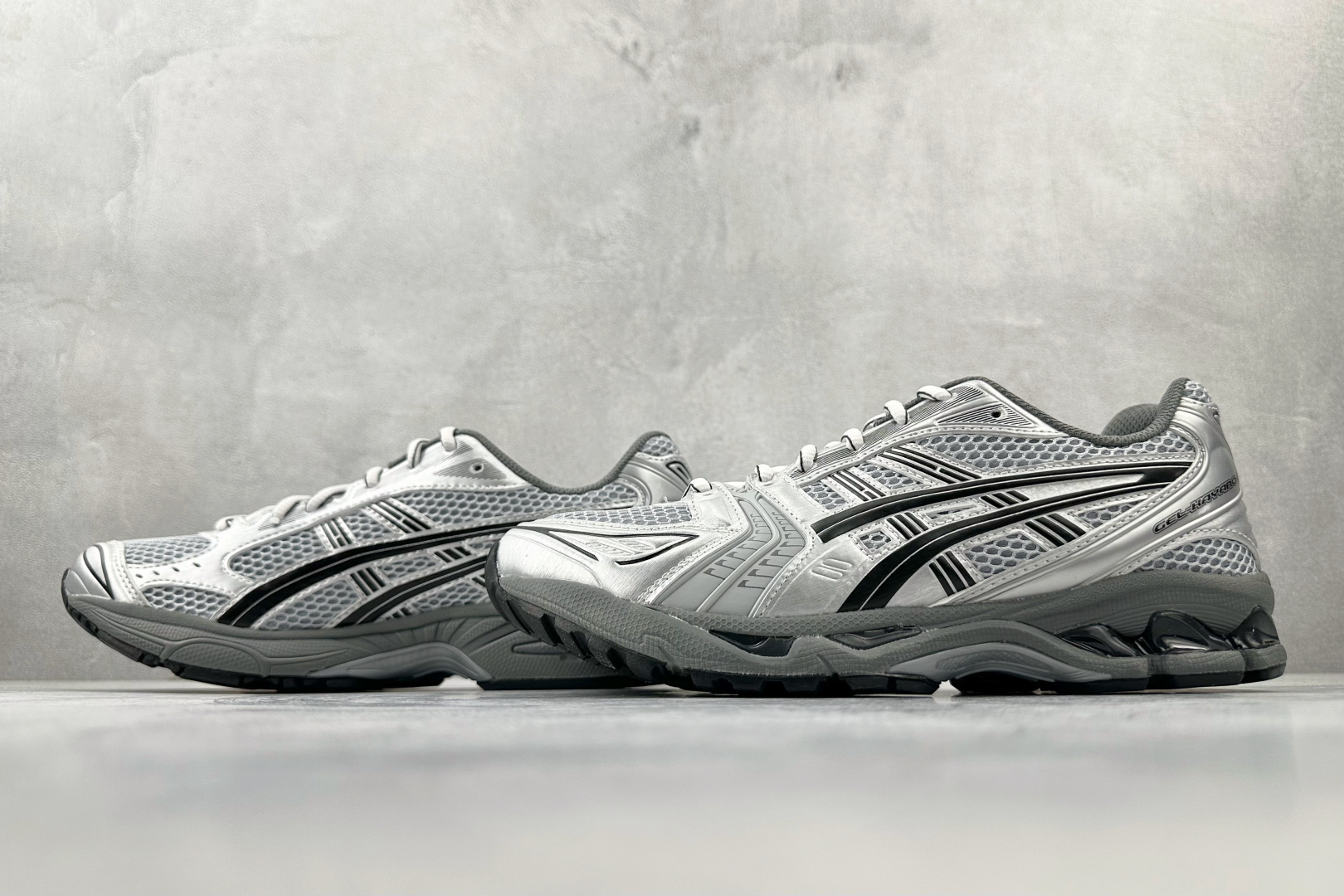 290 顶级 URBAN RESEARCH x ASICS Gel-Kayano 14 银黑色 1203A706-020