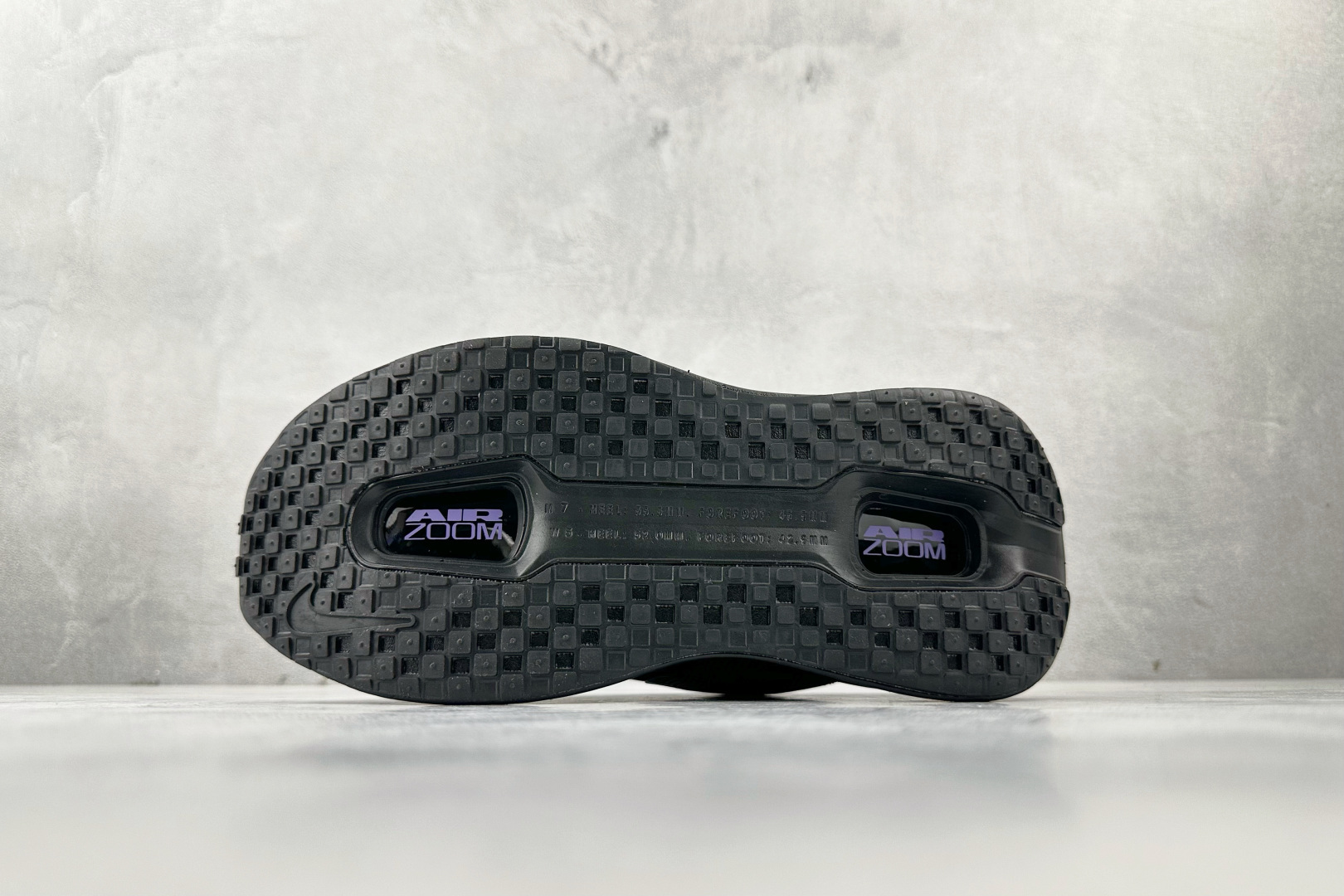 Nike Vomero Vomero Premium 黑蓝 HQ2050-510