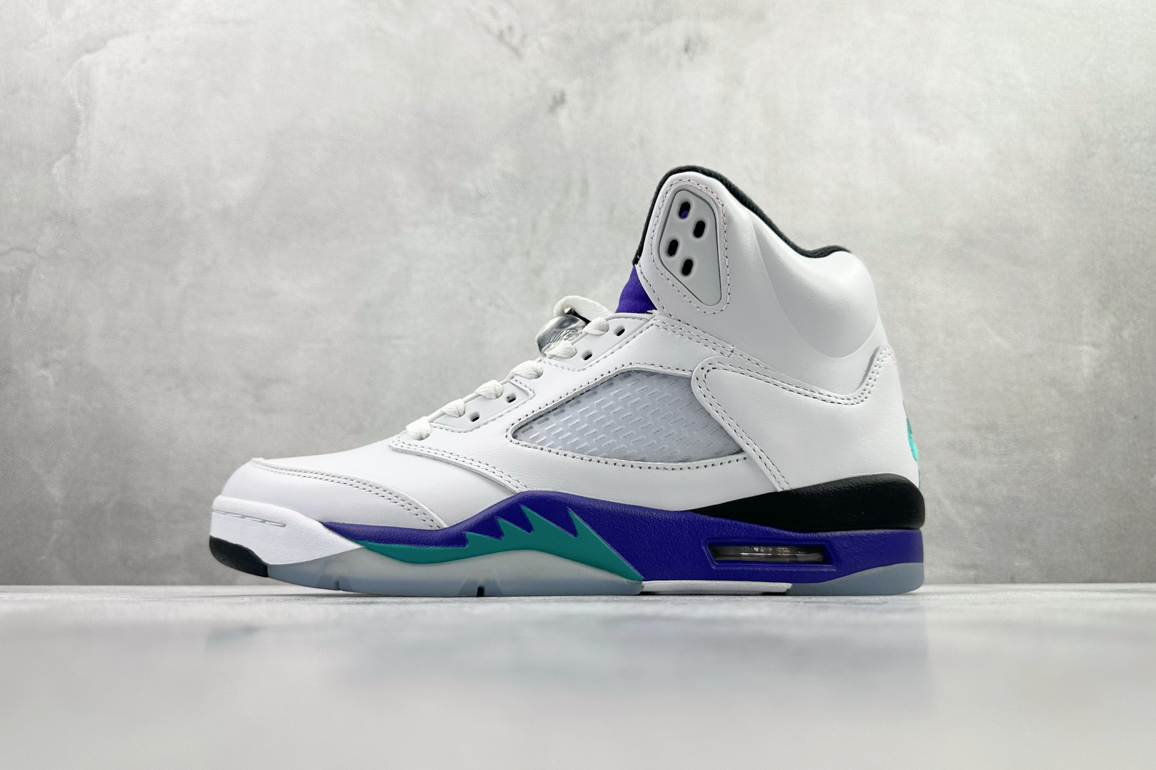 OG 双十一特价 双十一特价顶级纯原 Jordan Air Jordan 5 OG “Grape” 白紫