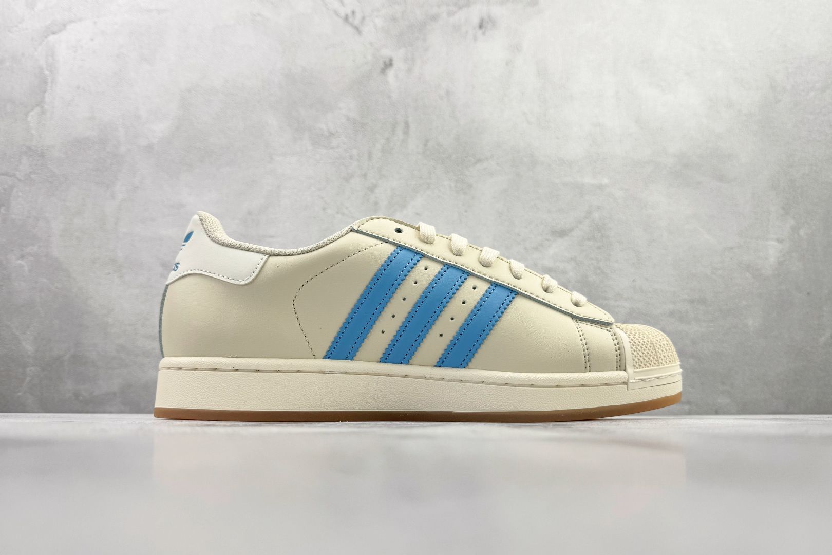 平台订单 Lionel Messi x adidas originals SUPERSTAR 米蓝色 JQ1256