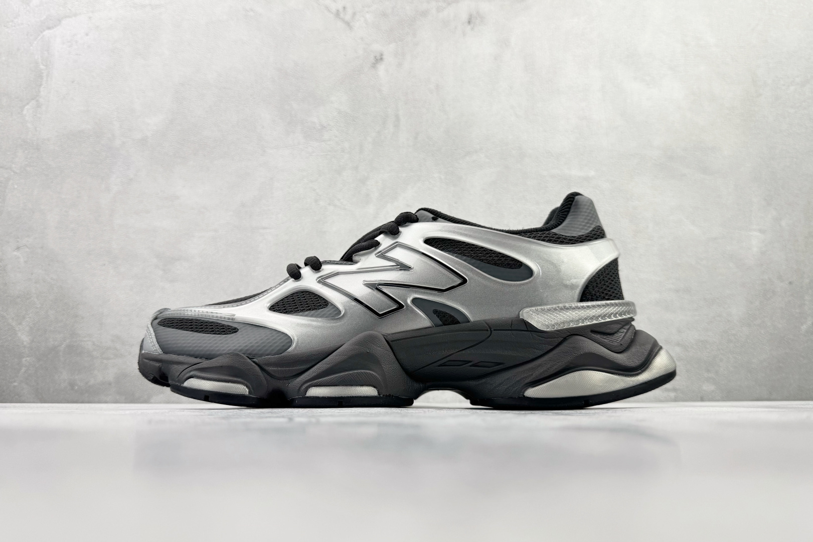 240 大厂出品 New Balance NB 9060 银黑 U9060ISA-Chinese UA Cheap High Quatity Brand Clothes Bags handbags Sneakers wholesale wholesaler seller from China Factory suppliers Fashion Clothing Shoes best Quality Beautiful Price 240 大厂出品 New Balance NB 9060 银黑 U9060ISA