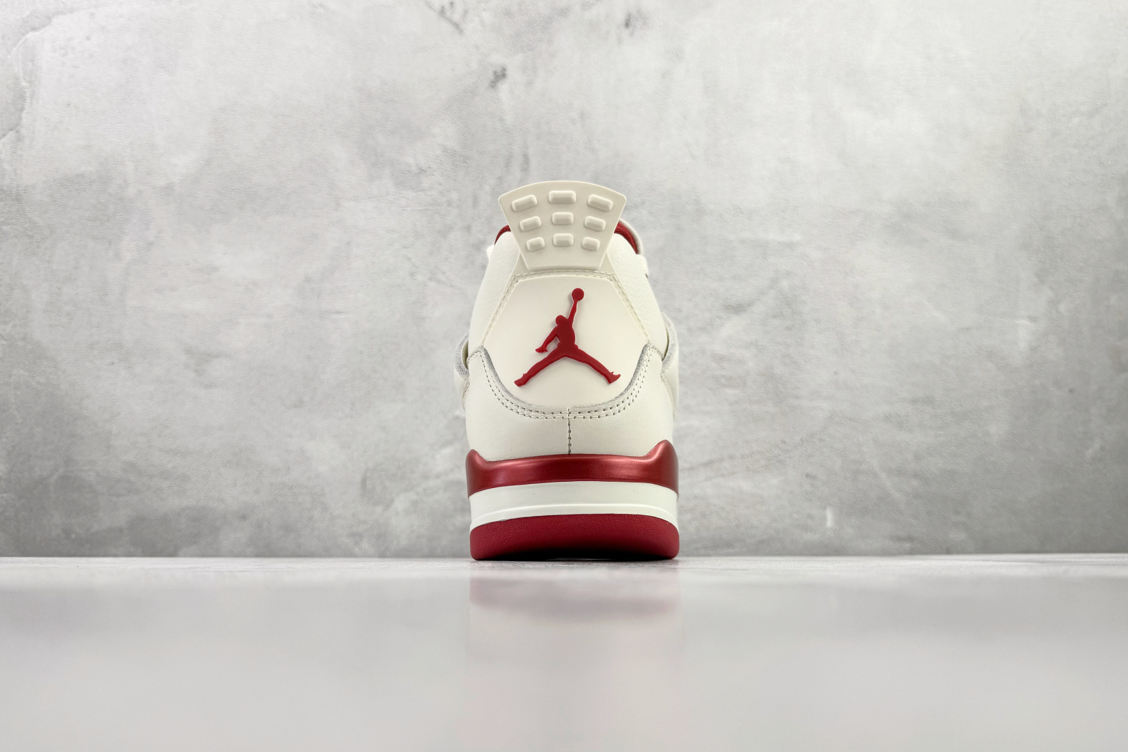 460 顶级原版 Jordan WMNS Air Jordan 4 RETR 米红 HV0823-108