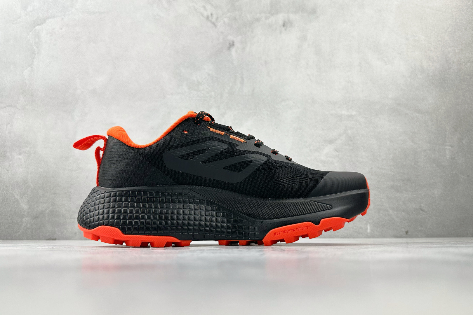 200 东南亚订单 北面THE NORTH FACE Alta Mesa 500 黑橙 NF0A83N3-F38-Chinese UA Cheap High Quatity Brand Clothes Bags handbags Sneakers wholesale wholesaler seller from China Factory suppliers Fashion Clothing Shoes best Quality Beautiful Price 200 东南亚订单 北面THE NORTH FACE Alta Mesa 500 黑橙 NF0A83N3-F38