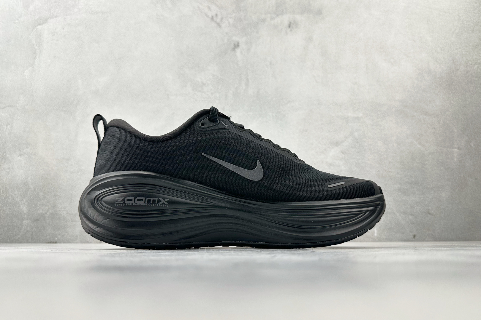 GT 本地全套数据私模 Nike Vomero Plus 黑色货号：HV8150-003尺码：36 36