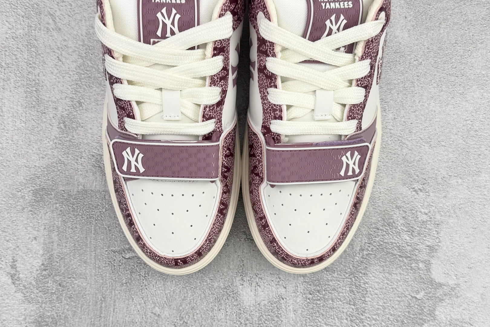 180 平台订单 MLB 纽约洋基队 粉色 3ASXP025N-50PKD-Chinese UA Cheap High Quatity Brand Clothes Bags handbags Sneakers wholesale wholesaler seller from China Factory suppliers Fashion Clothing Shoes best Quality Beautiful Price 180 平台订单 MLB 纽约洋基队 粉色 3ASXP025N-50PKD