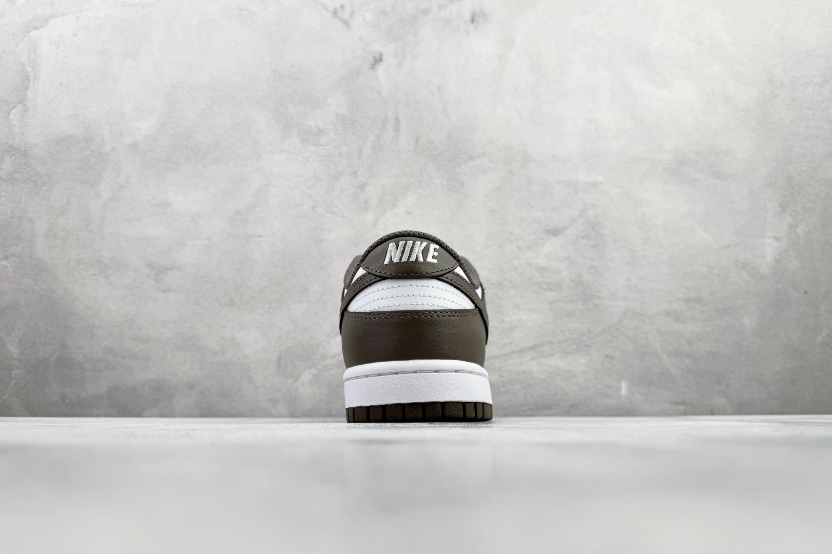 Nike Dunk Low 洞石 白灰色 HF5441-111