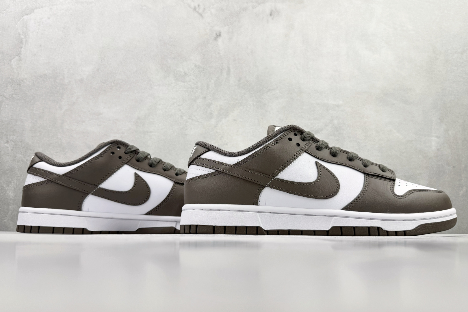 Nike Dunk Low 洞石 白灰色 HF5441-111