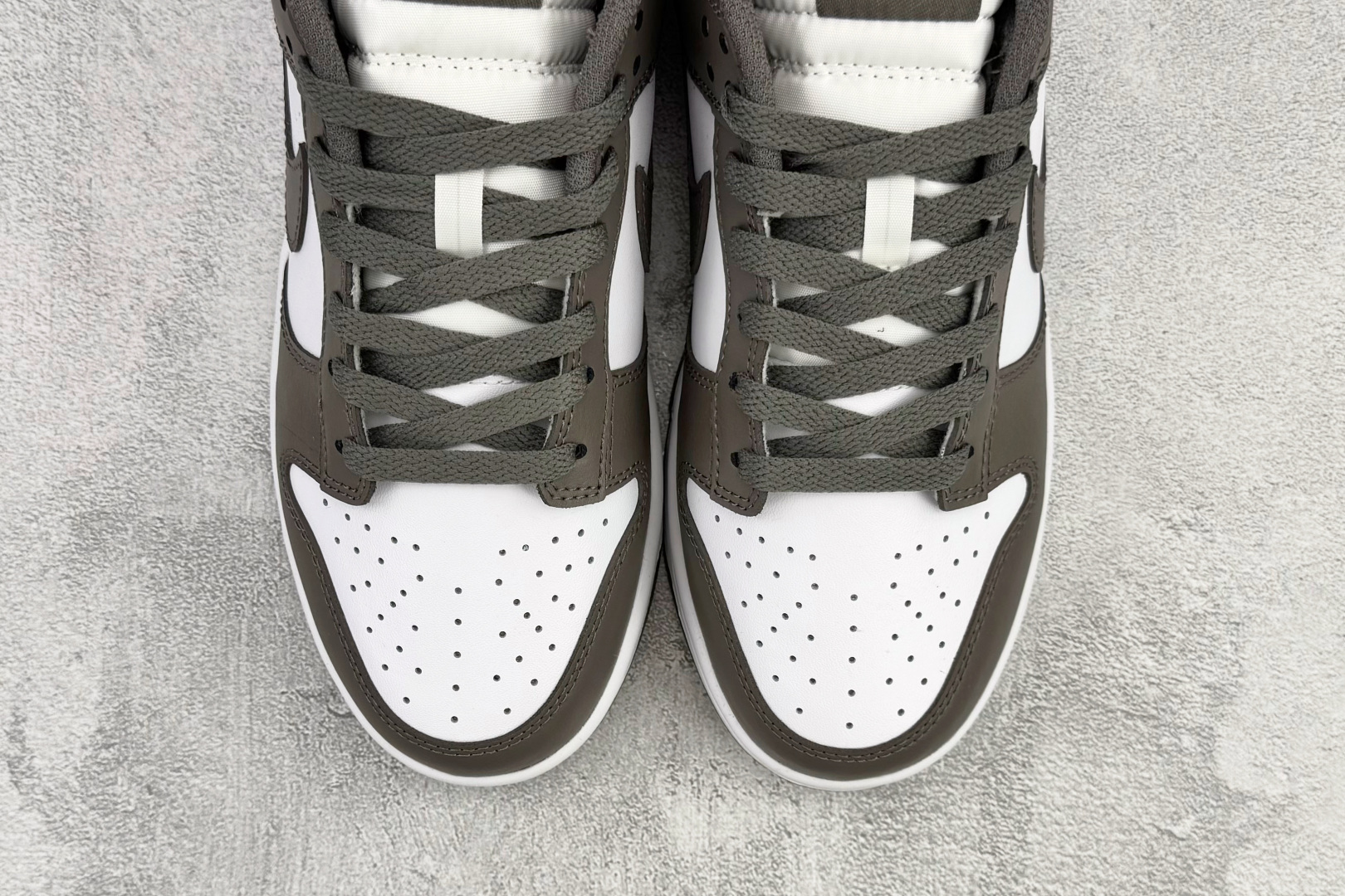 Nike Dunk Low 洞石 白灰色 HF5441-111