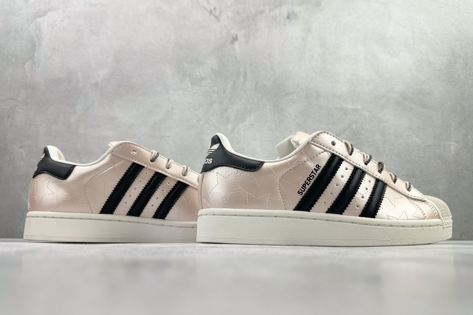 平台专供 adidas originals Superstar 2 藕粉 JR6985