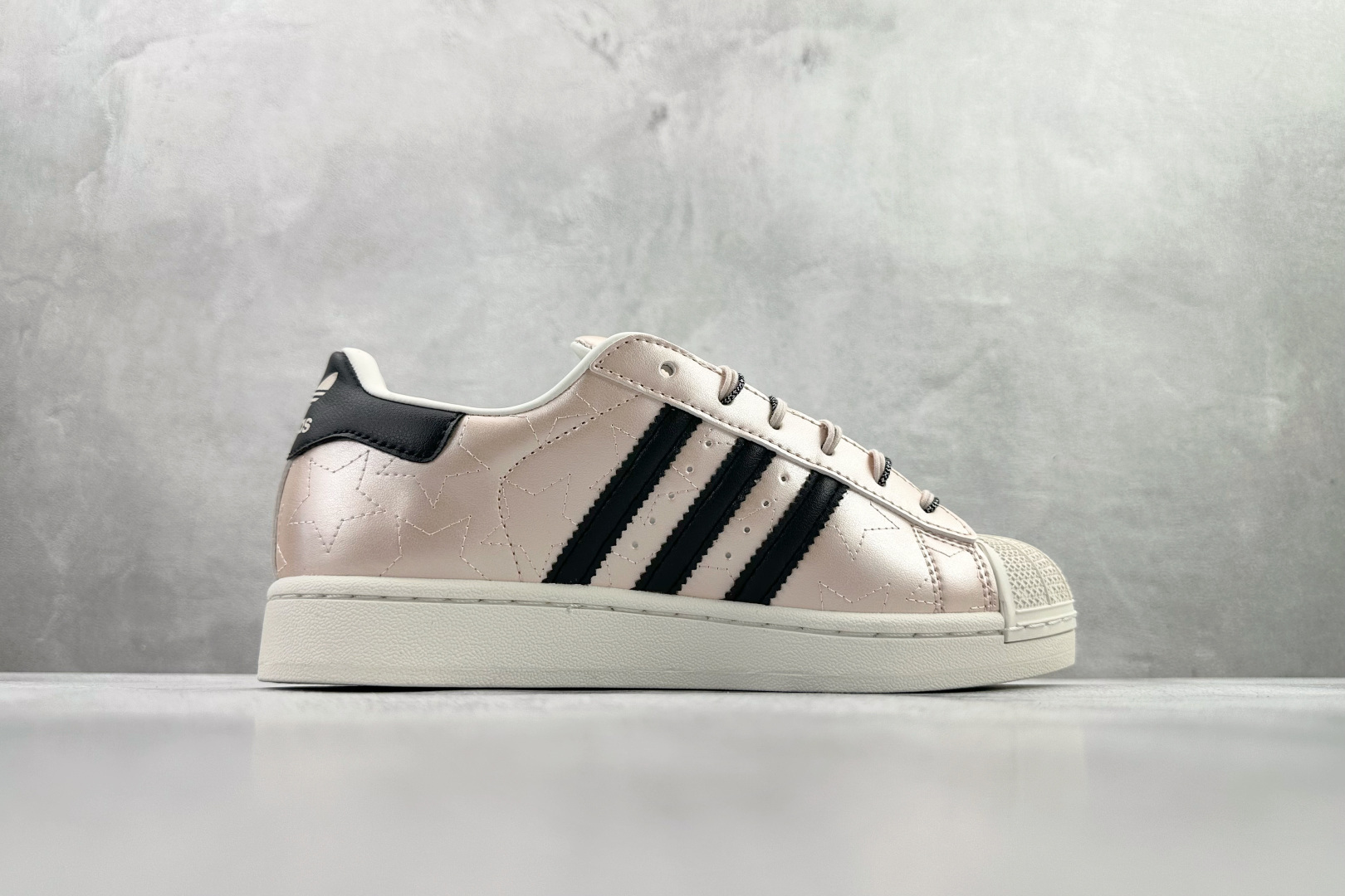 平台专供 adidas originals Superstar 2 藕粉 JR6985