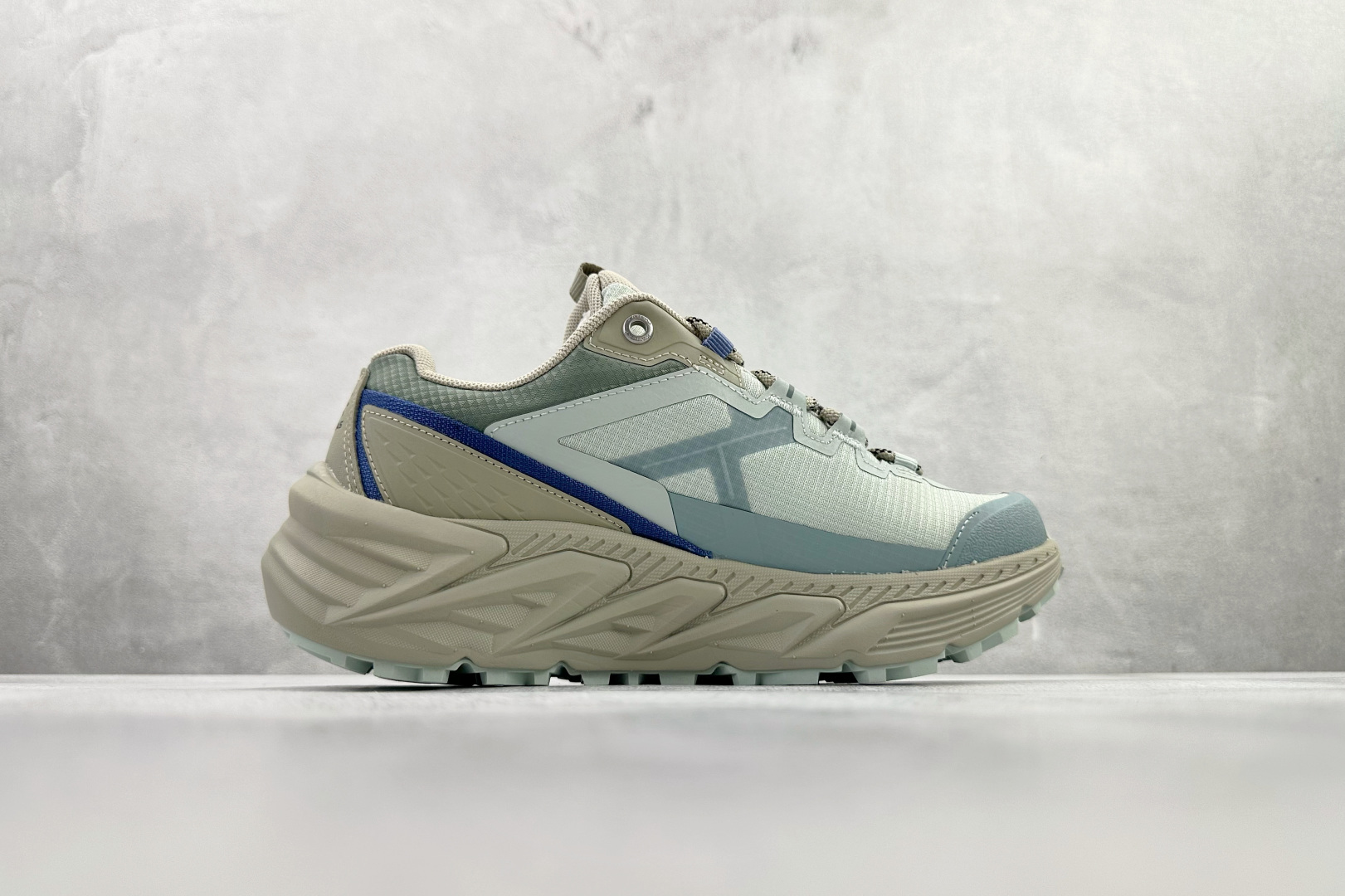 广版 凯乐石KAILAS 山行-2 GTX 山染绿货号：KS尺码：36 36.5 37 37.5 38 