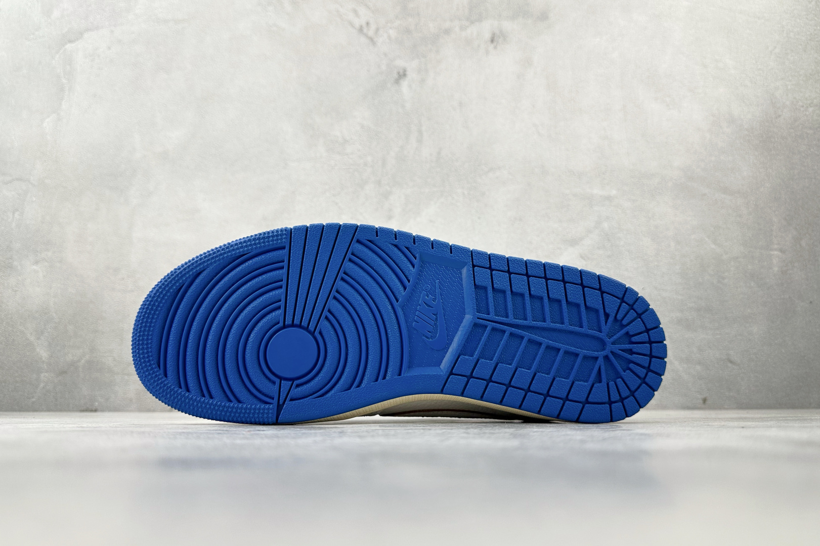 全新版本升级 Travis Scott x Fragment Design x Jordan Air J