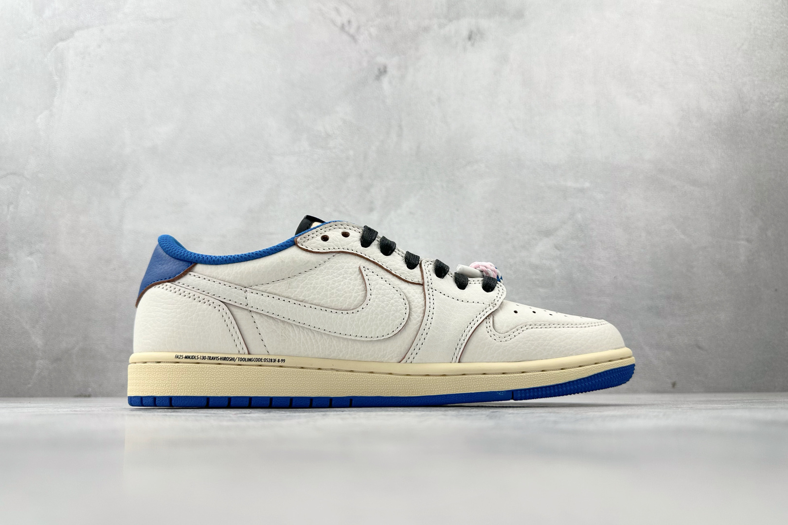 全新版本升级 Travis Scott x Fragment Design x Jordan Air J