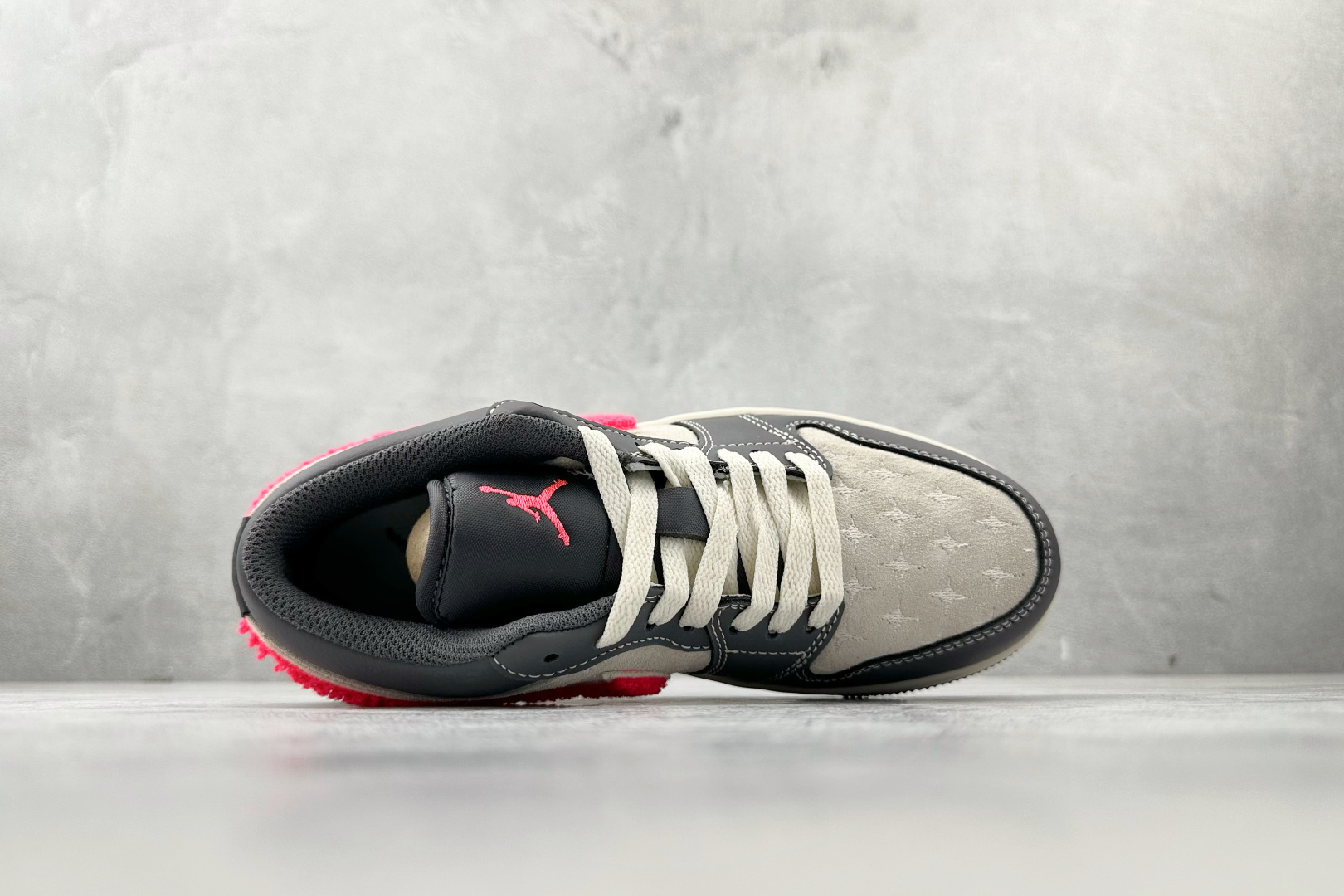 180 Jordan Air Jordan 1 Low 灰色 IM6565-014-Chinese UA Cheap High Quatity Brand Clothes Bags handbags Sneakers wholesale wholesaler seller from China Factory suppliers Fashion Clothing Shoes best Quality Beautiful Price 180 Jordan Air Jordan 1 Low 灰色 IM6565-014