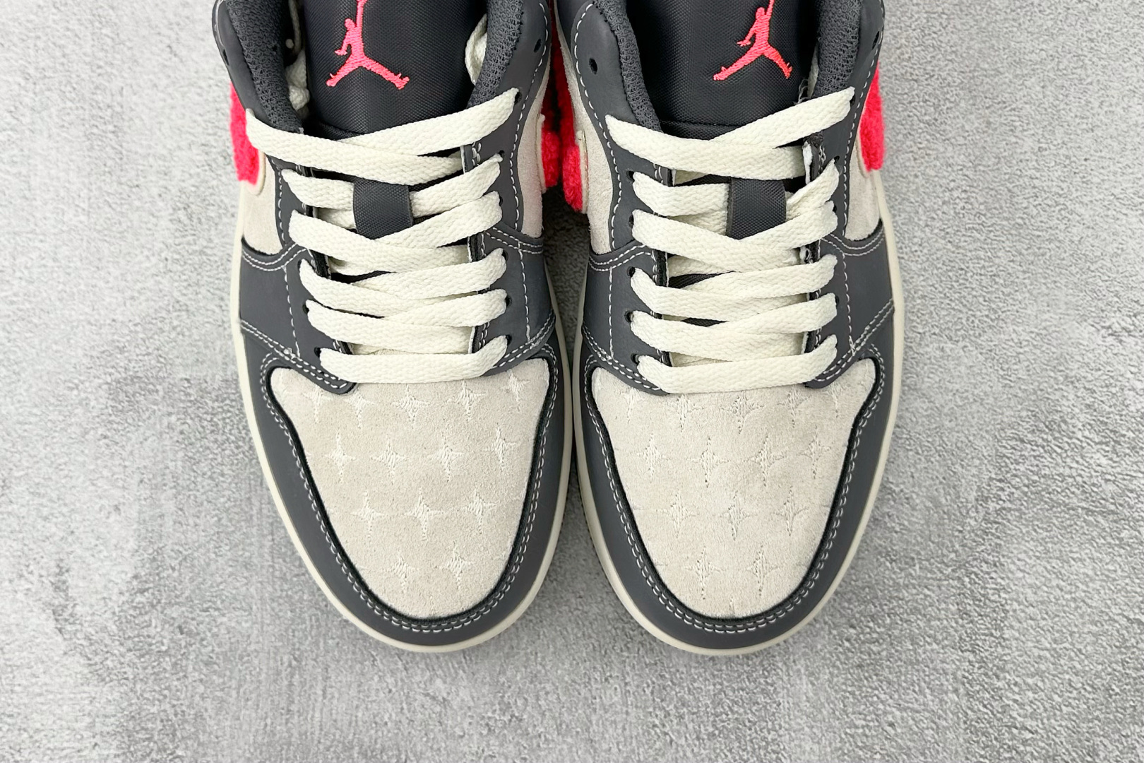 180 Jordan Air Jordan 1 Low 灰色 IM6565-014-Chinese UA Cheap High Quatity Brand Clothes Bags handbags Sneakers wholesale wholesaler seller from China Factory suppliers Fashion Clothing Shoes best Quality Beautiful Price 180 Jordan Air Jordan 1 Low 灰色 IM6565-014
