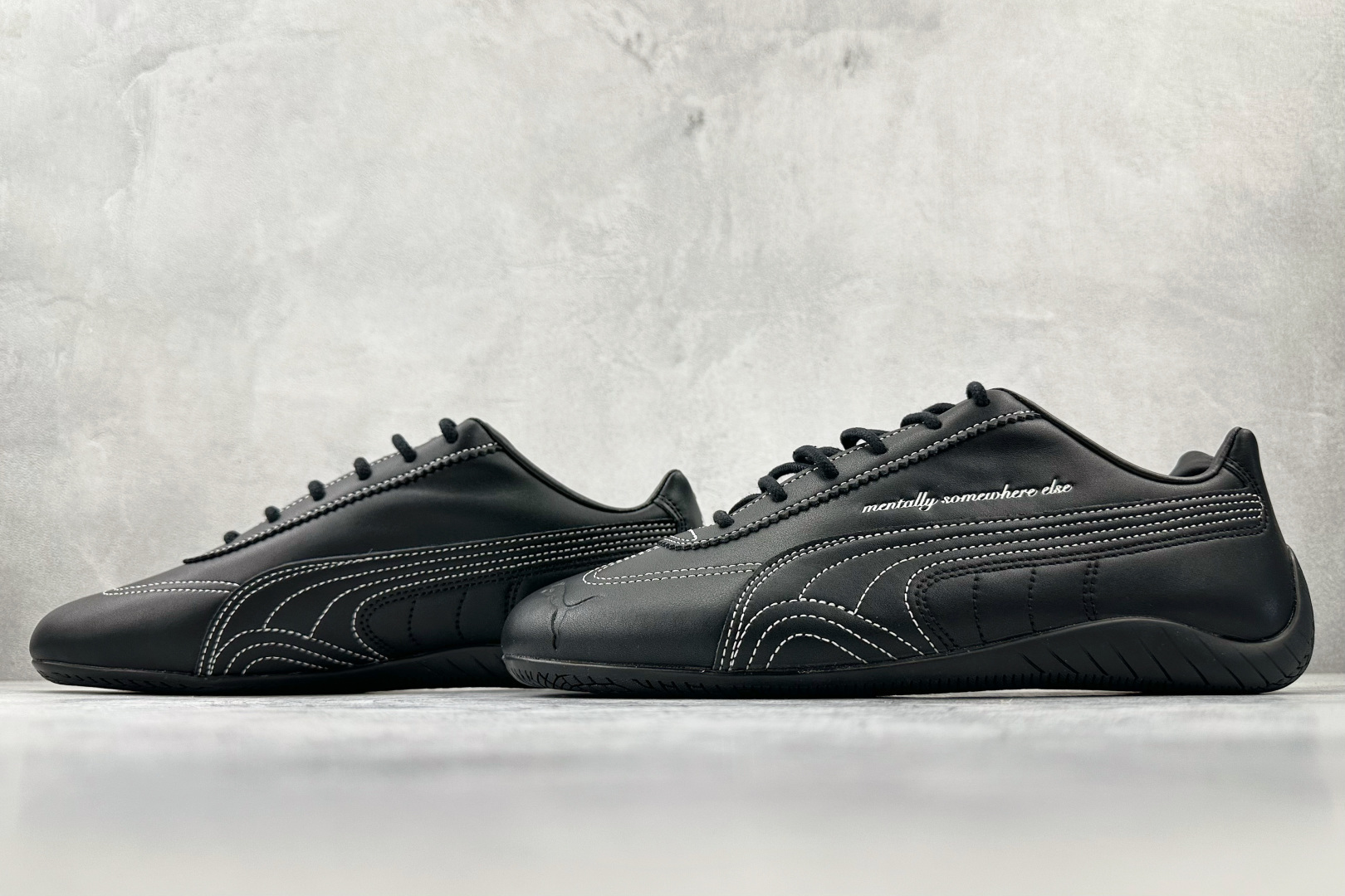 PUMA 赛车鞋 性价比天花板 指令单已排满 Puma专业户 二次成型“猛帮”成型工艺 真拼接鞋面 杜绝杀猪版本 Noafterno x PUMA彪马 speedcat 黑色 404267-01-Top High Quatity Cheap Sneakers Fashion Clothing Clothes Bags handbags Shoes of all Brand wholesale With The best Quality And Beautiful Price from China Factory Chinese suppliers wholesaler seller PUMA 赛车鞋 性价比天花板 指令单已排满 Puma专业户 二次成型“猛帮”成型工艺 真拼接鞋面 杜绝杀猪版本 Noafterno x PUMA彪马 speedcat 黑色 404267-01