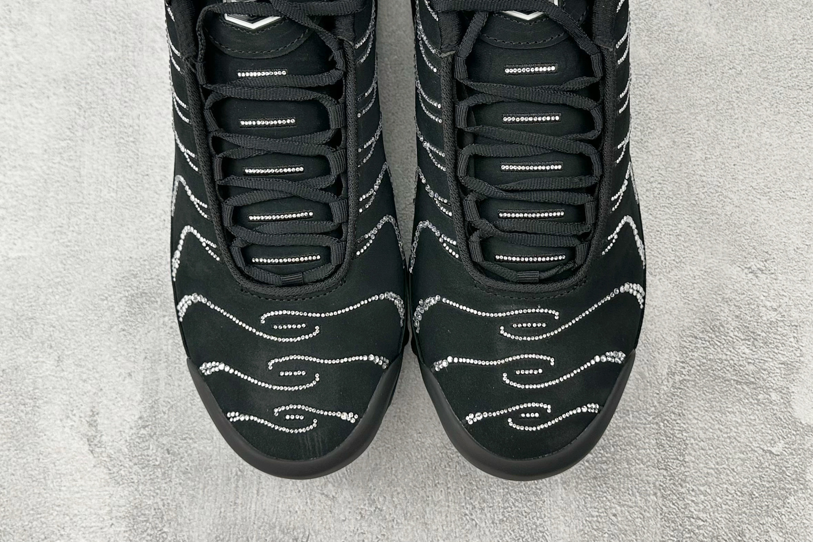 460 Swarovski/施华洛世奇 x Nike Air Plus 黑色 FZ4237-001