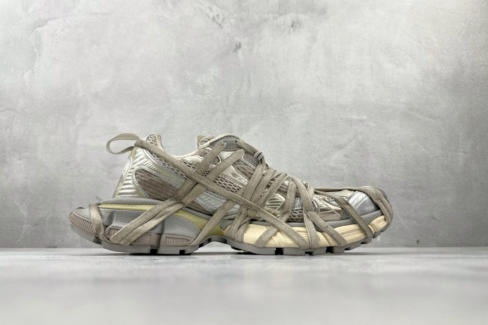 独立订单 公认最强品质 Balenciaga巴黎世家 3XL 24ss 绑带做旧 灰色 778698W3XLL