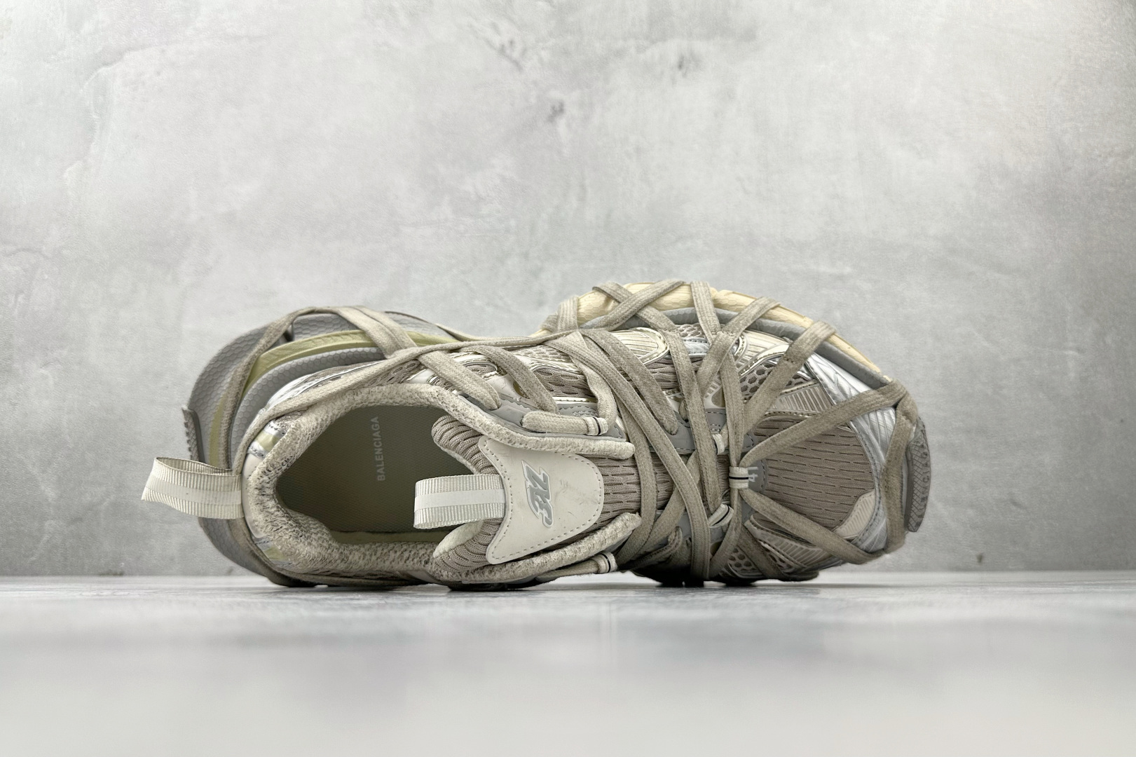 独立订单 公认最强品质 Balenciaga巴黎世家 3XL 24ss 绑带做旧 灰色 778698W3XLL