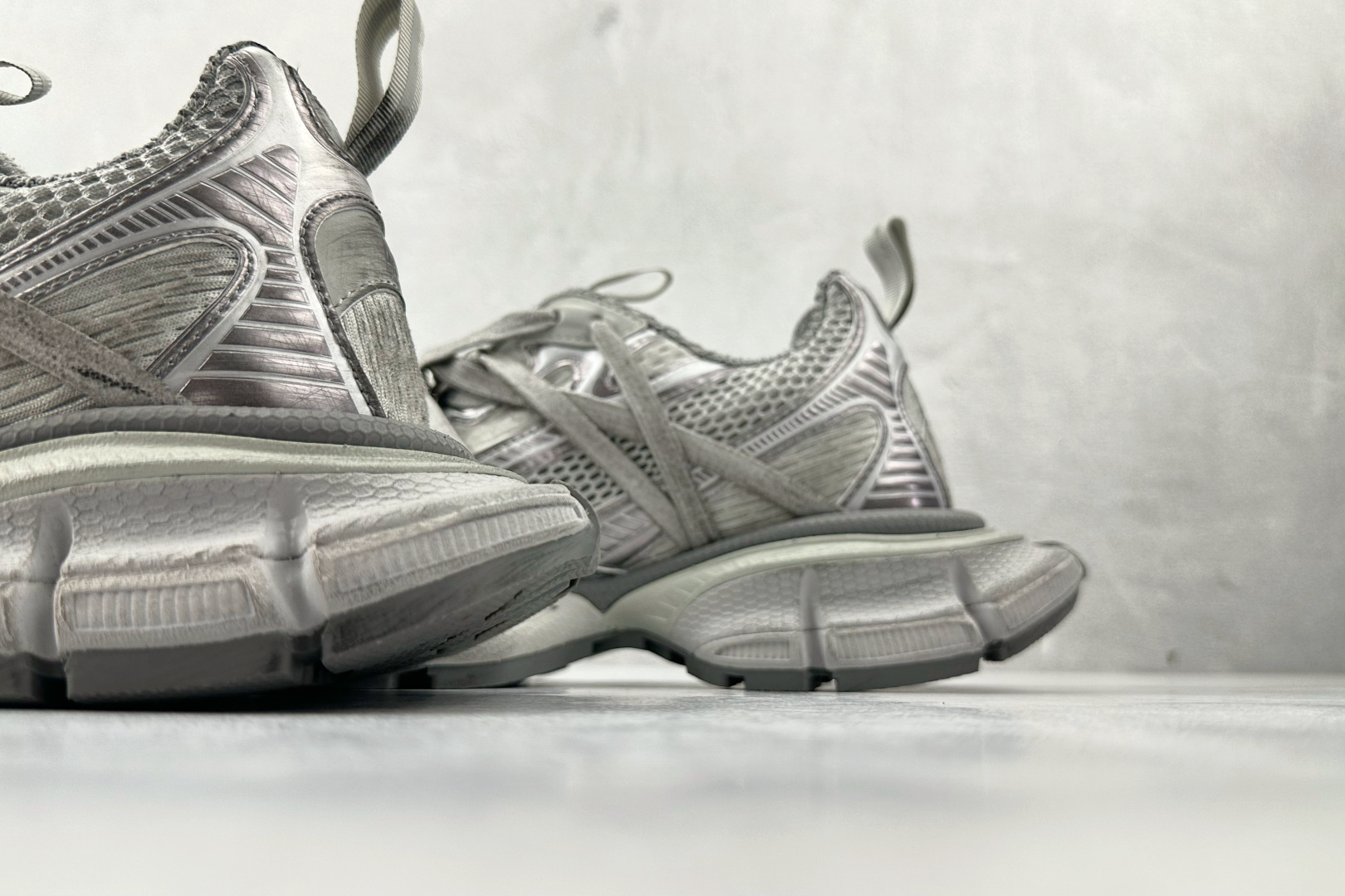 独立订单 公认最强品质 Balenciaga巴黎世家 3XL Extreme Laces B 灰色 825601W3XCH