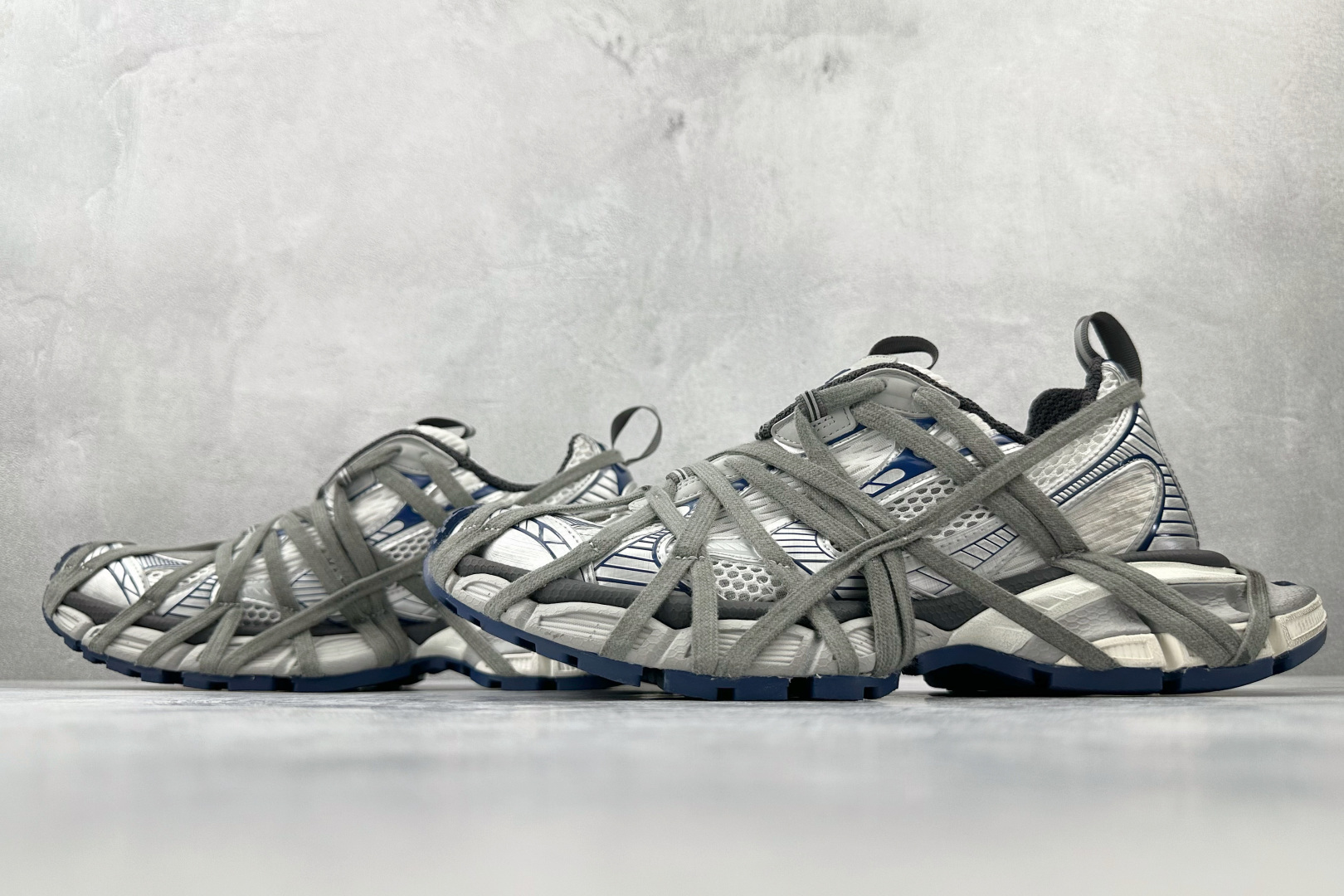 独立订单 公认最强品质 Balenciaga巴黎世家 3XL Extreme 灰色 778698W3XLL