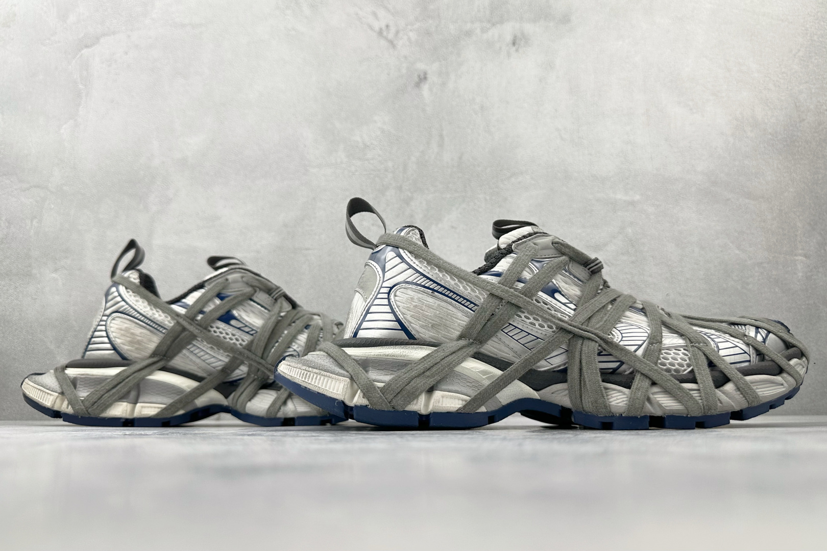 独立订单 公认最强品质 Balenciaga巴黎世家 3XL Extreme 灰色 778698W3XLL