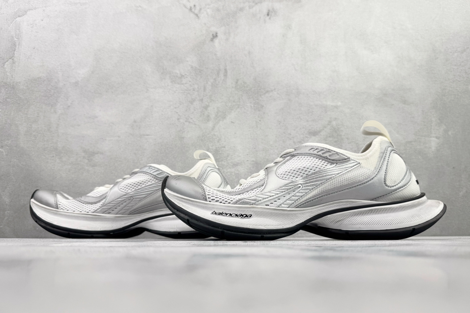 独立订单 公认最强品质 Balenciaga巴黎世家 Circuit 白色 793944WFLGY