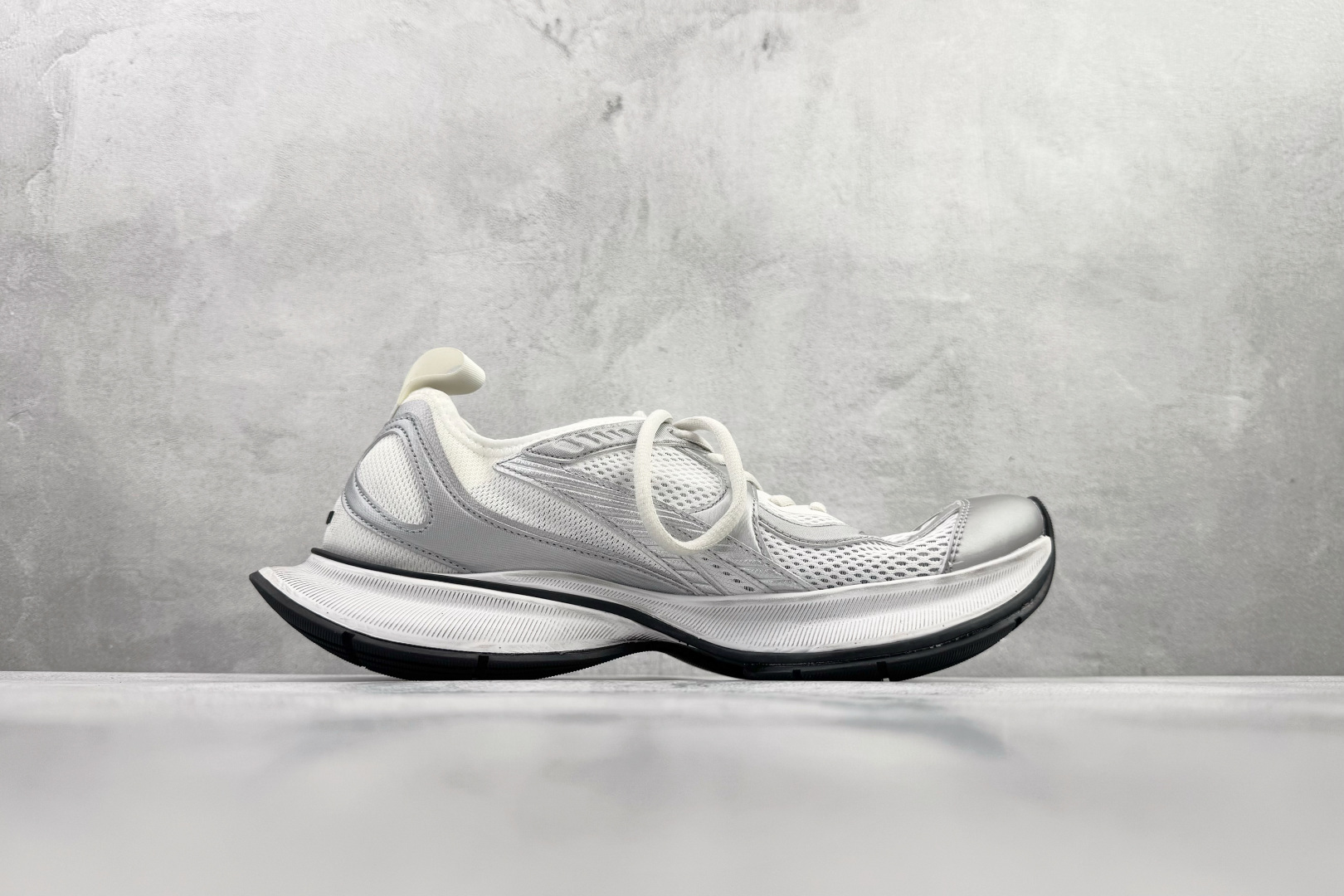 独立订单 公认最强品质 Balenciaga巴黎世家 Circuit 白色 793944WFLGY