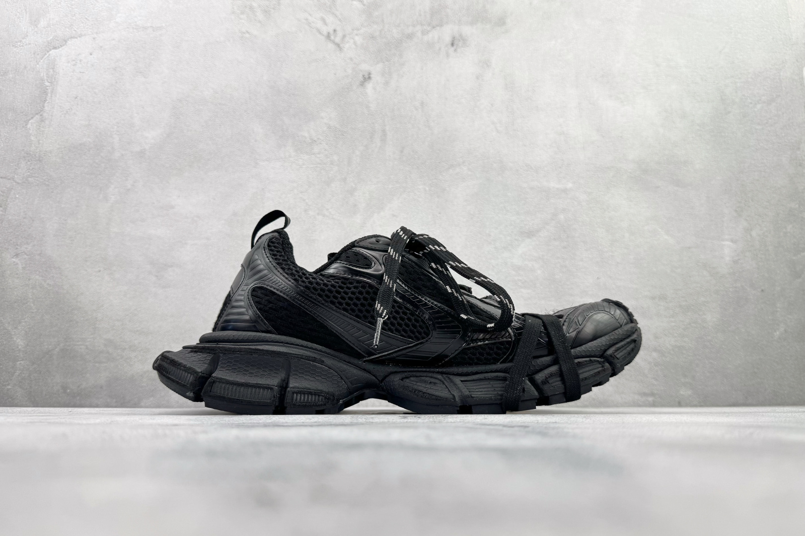 独立订单 公认最强品质 Balenciaga巴黎世家 3XL 黑色 734731W3XL1