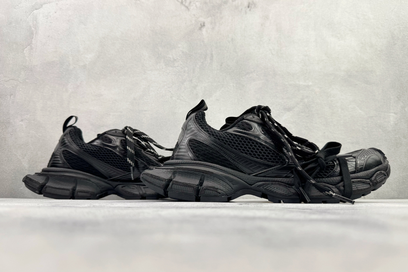 独立订单 公认最强品质 Balenciaga巴黎世家 3XL 黑色 734731W3XL1