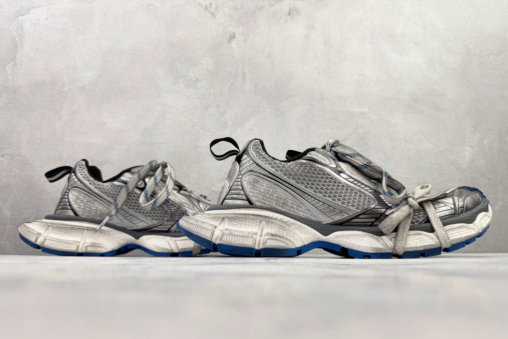 独立订单 公认最强品质 Balenciaga巴黎世家 3XL 灰蓝 734734W3XL5