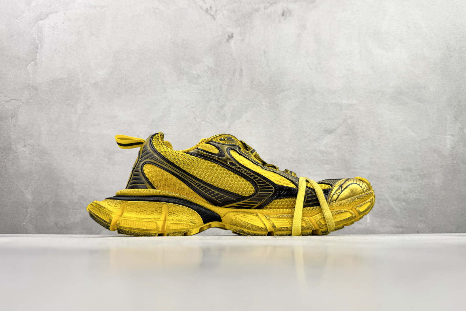 独立订单 公认最强品质 Balenciaga巴黎世家 3XL 黄黑色 弧度 734734W3XL2