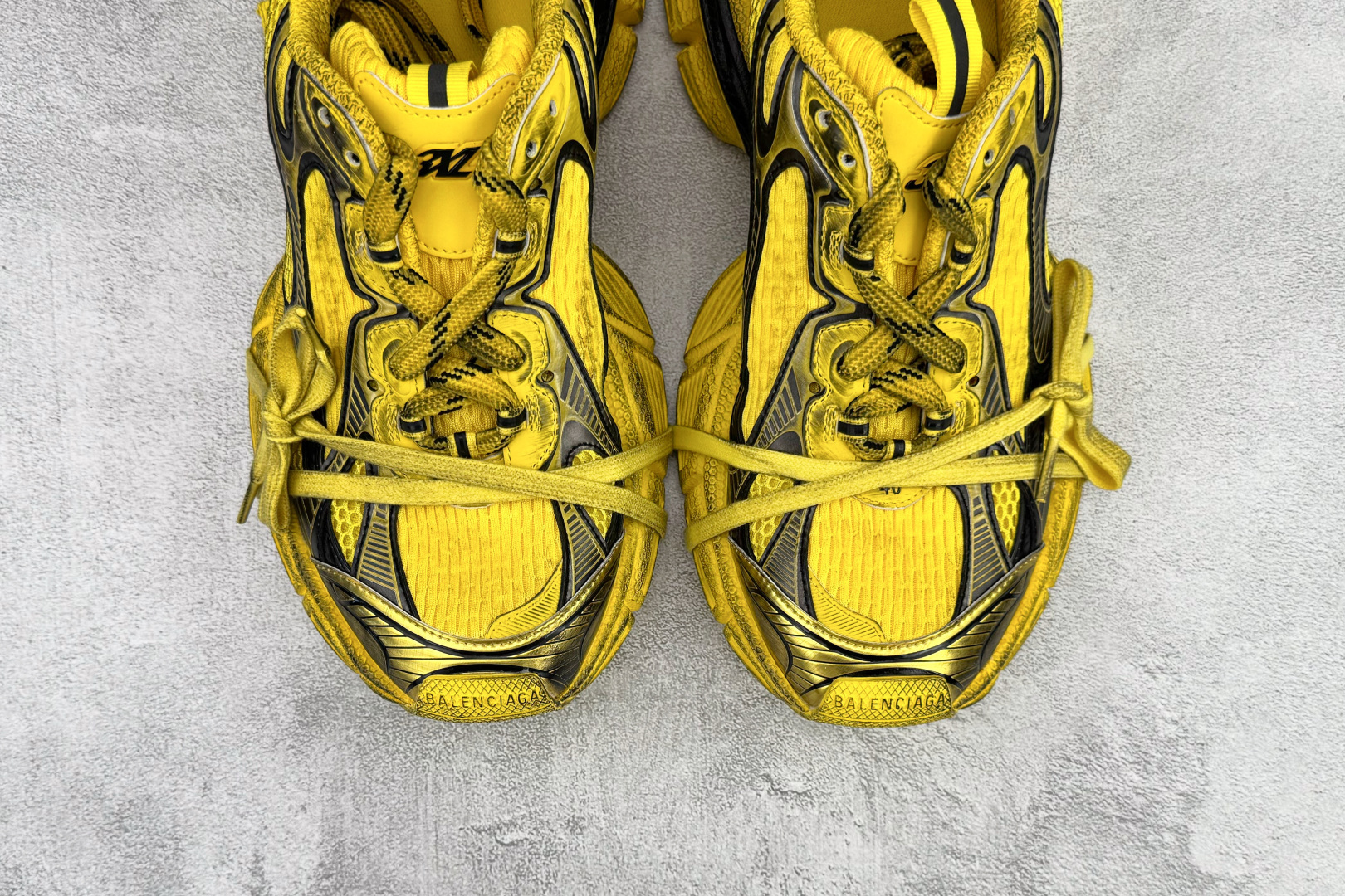 独立订单 公认最强品质 Balenciaga巴黎世家 3XL 黄黑色 弧度 734734W3XL2