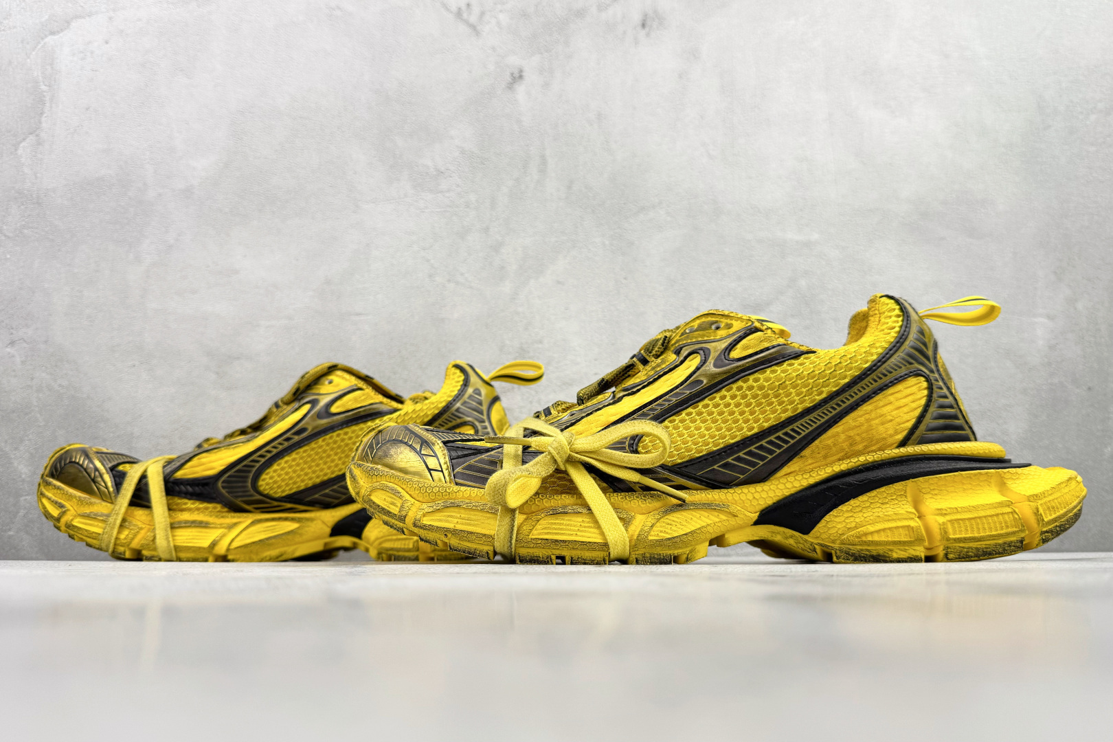 独立订单 公认最强品质 Balenciaga巴黎世家 3XL 黄黑色 弧度 734734W3XL2