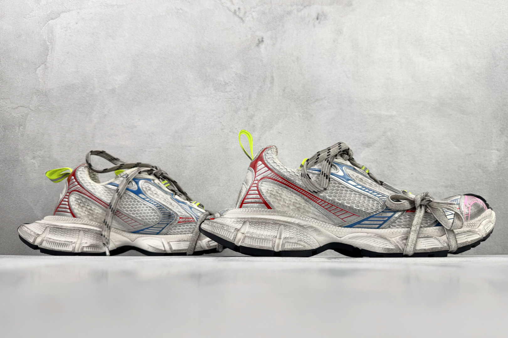 独立订单 公认最强品质 Balenciaga巴黎世家 3XL 白红蓝 弧度 734731W3XL5