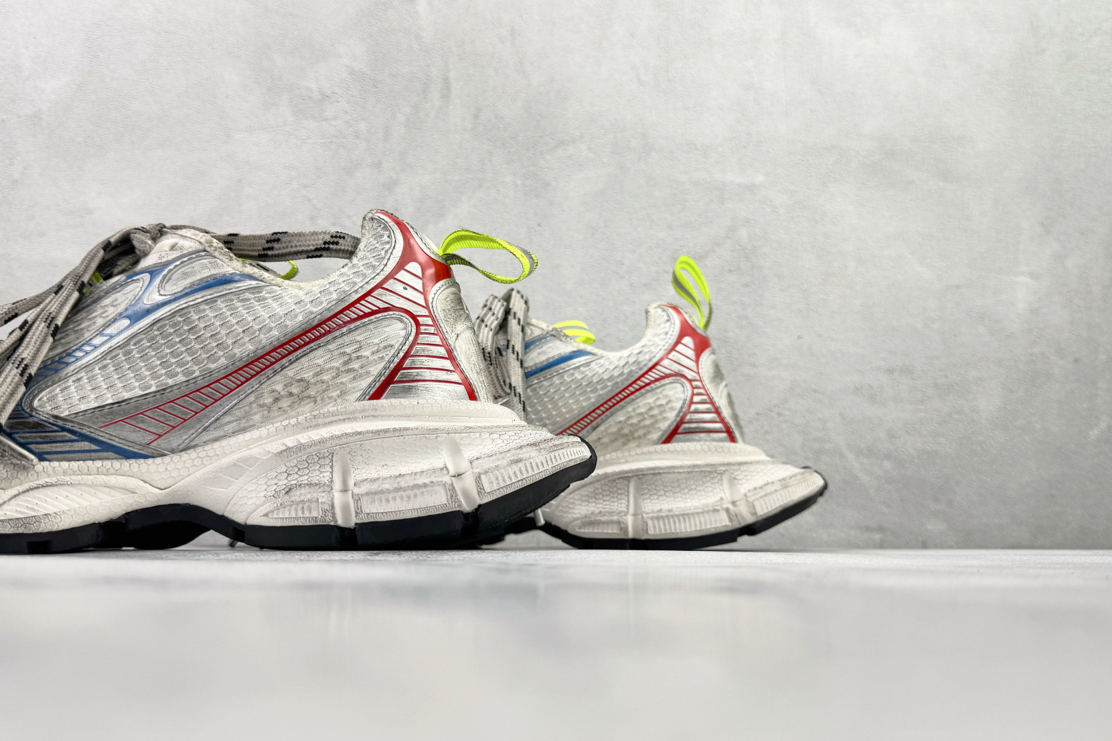 独立订单 公认最强品质 Balenciaga巴黎世家 3XL 白红蓝 弧度 734731W3XL5