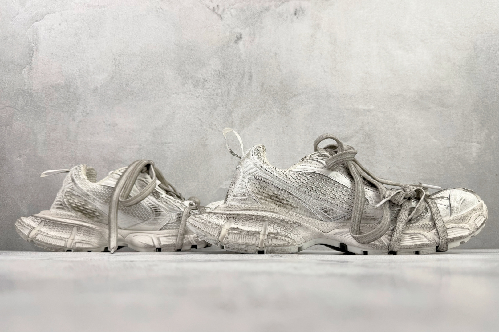 独立订单 公认最强品质 Balenciaga巴黎世家 3XL 白色 734734W3XL1