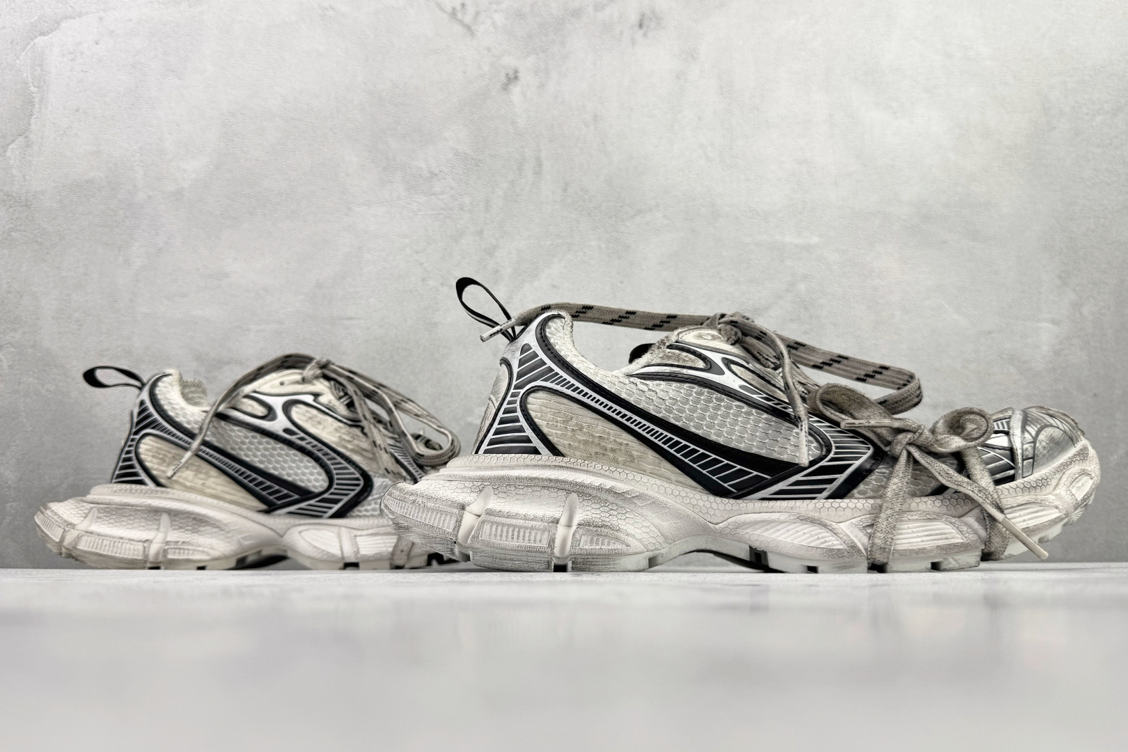 独立订单 公认最强品质 Balenciaga巴黎世家 3XL 白灰色 734734W3XL4