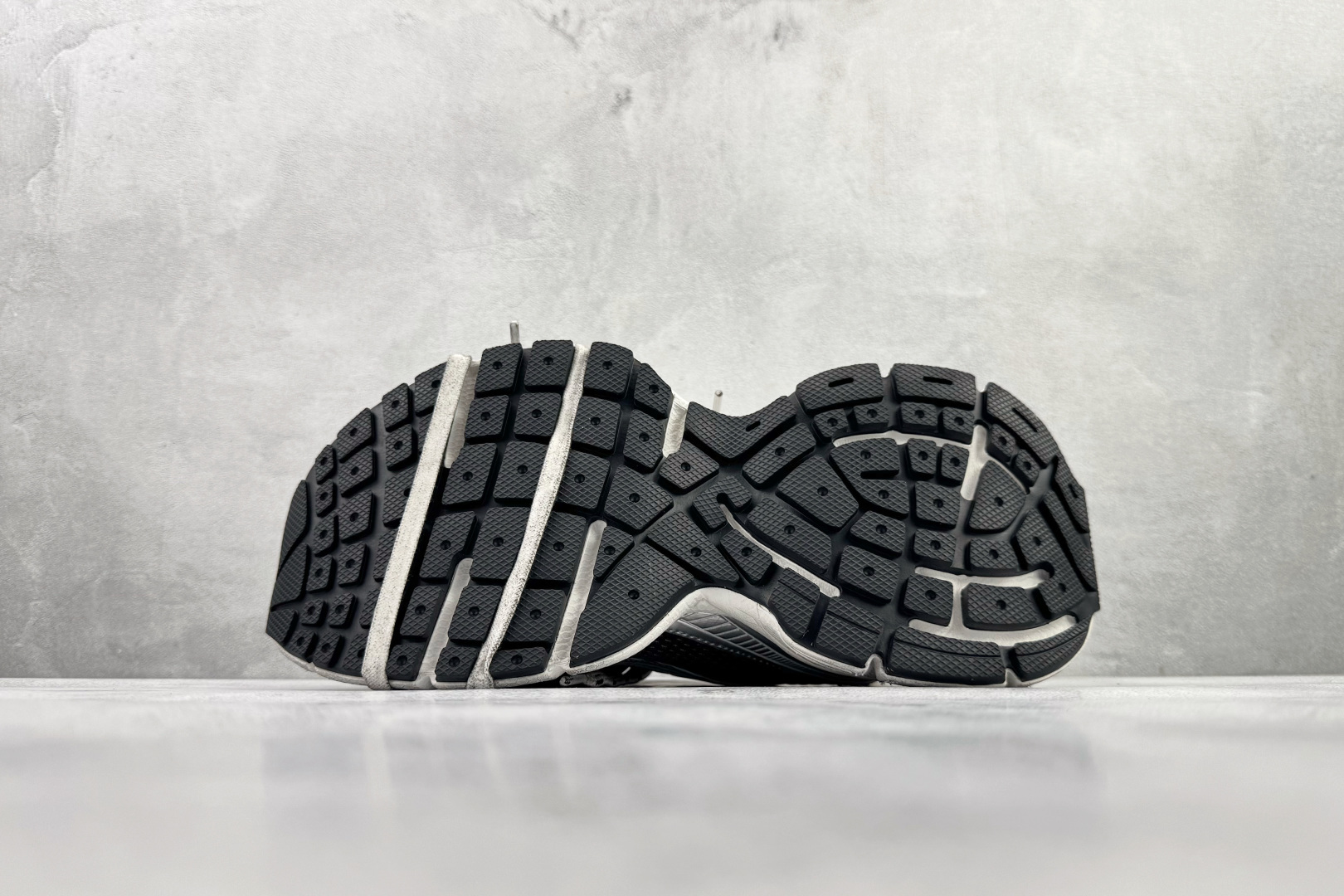 独立订单 公认最强品质 Balenciaga巴黎世家 3XL 灰色 734734W3XGM