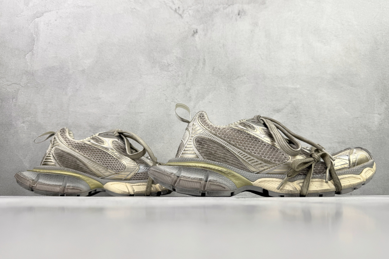 独立订单 公认最强品质 Balenciaga巴黎世家 3XL 灰色 POIZON2025071510111