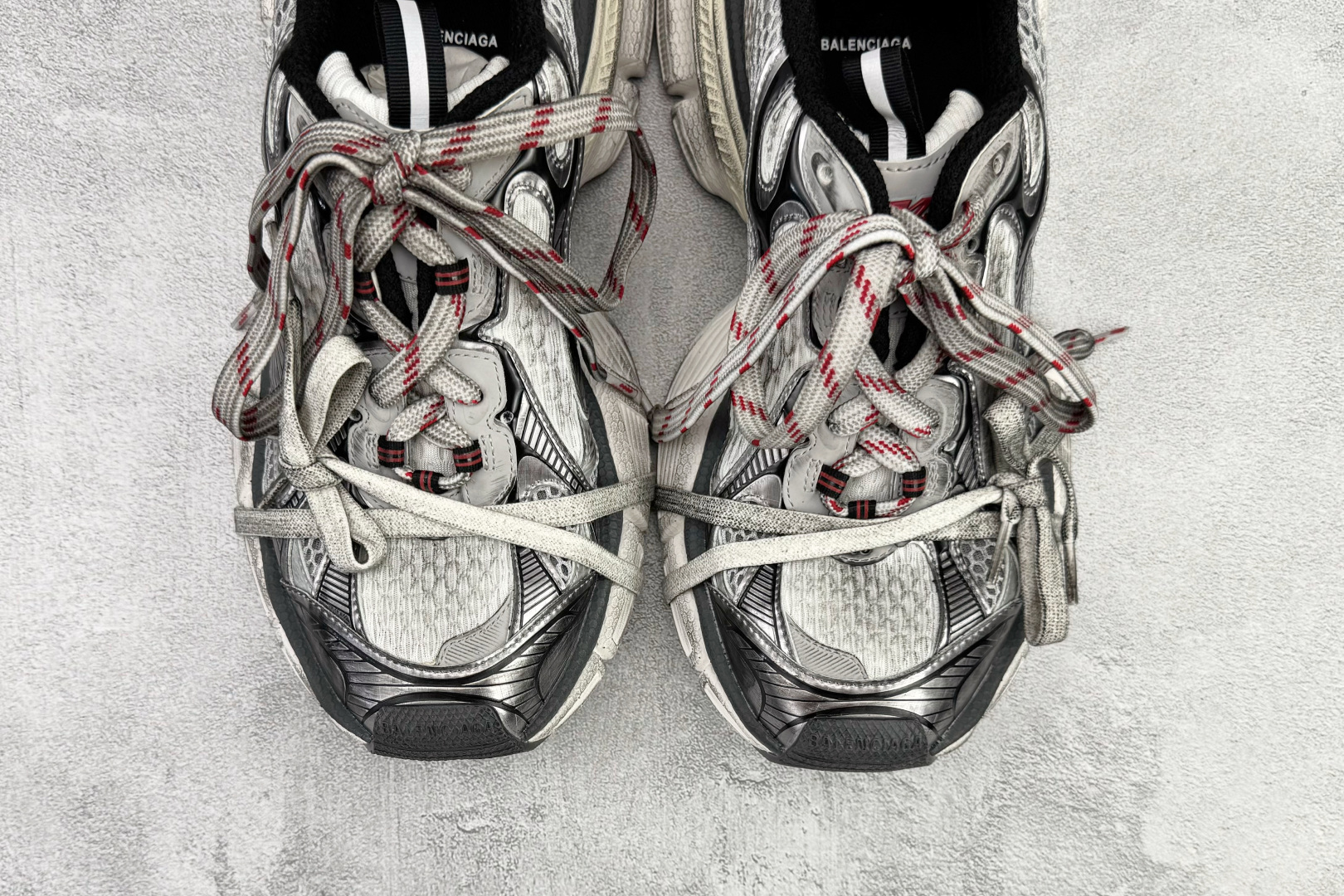 独立订单 公认最强品质 Balenciaga巴黎世家 3XL 灰色 734734W3XL5