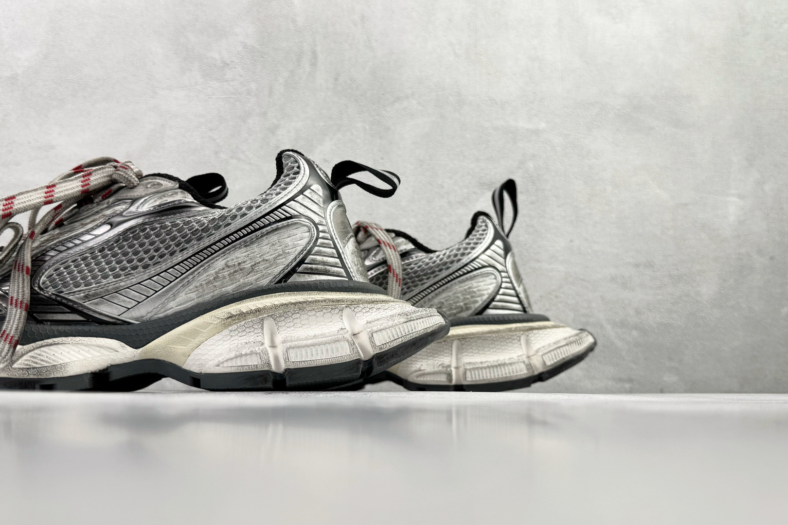 独立订单 公认最强品质 Balenciaga巴黎世家 3XL 灰色 734734W3XL5