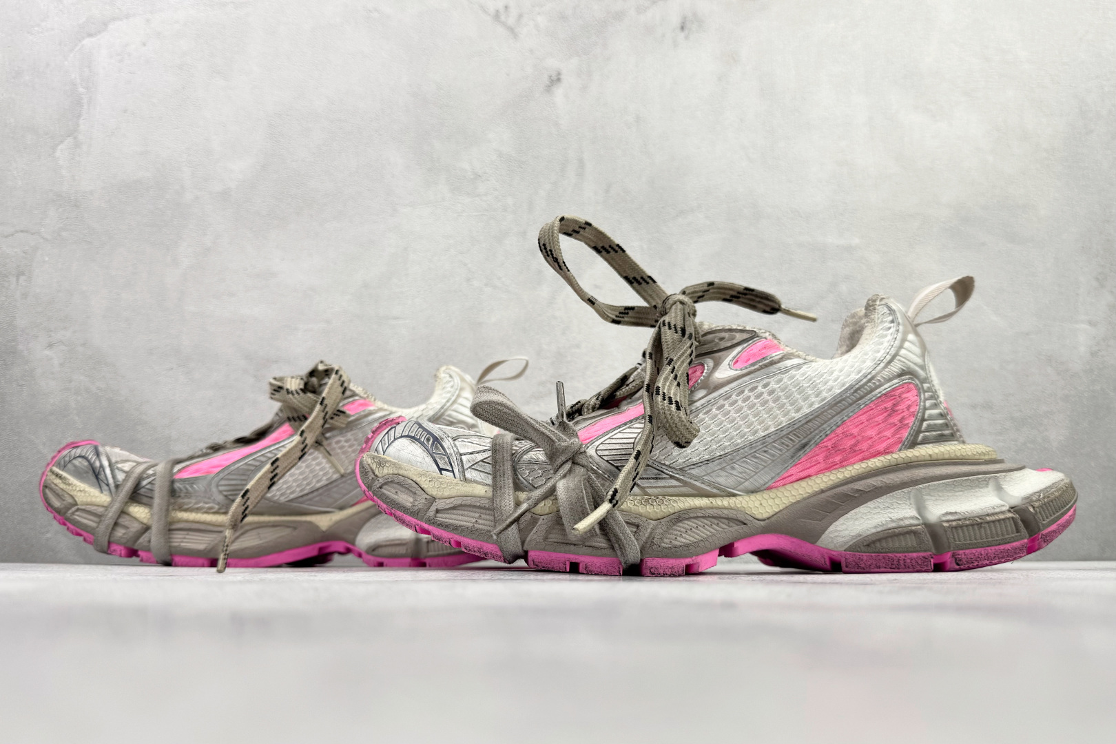 独立订单 公认最强品质 Balenciaga巴黎世家 3XL 银粉 734731W3XL5