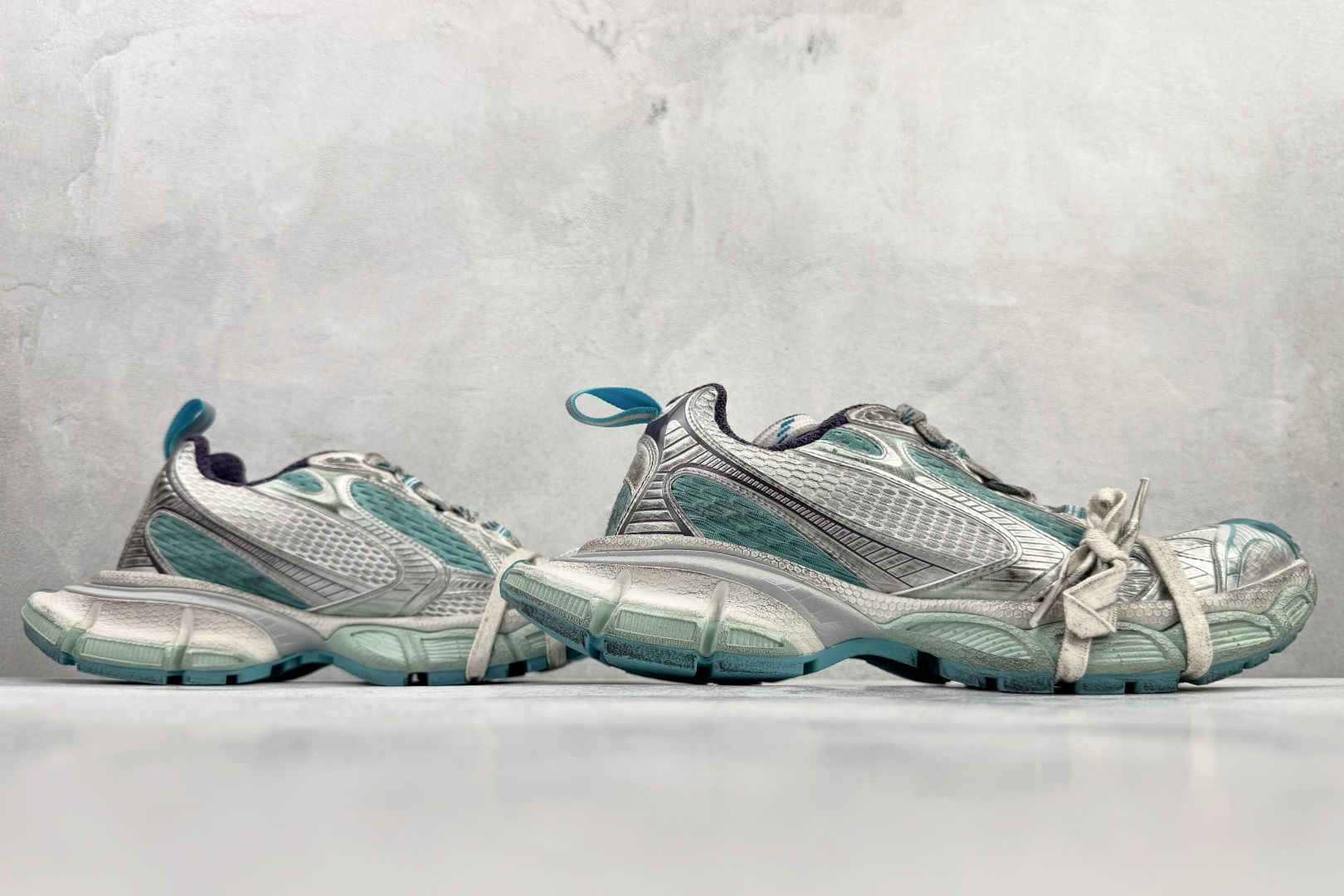 独立订单 公认最强品质 Balenciaga巴黎世家 3XL 灰蓝色 弧度 734731W3XL5