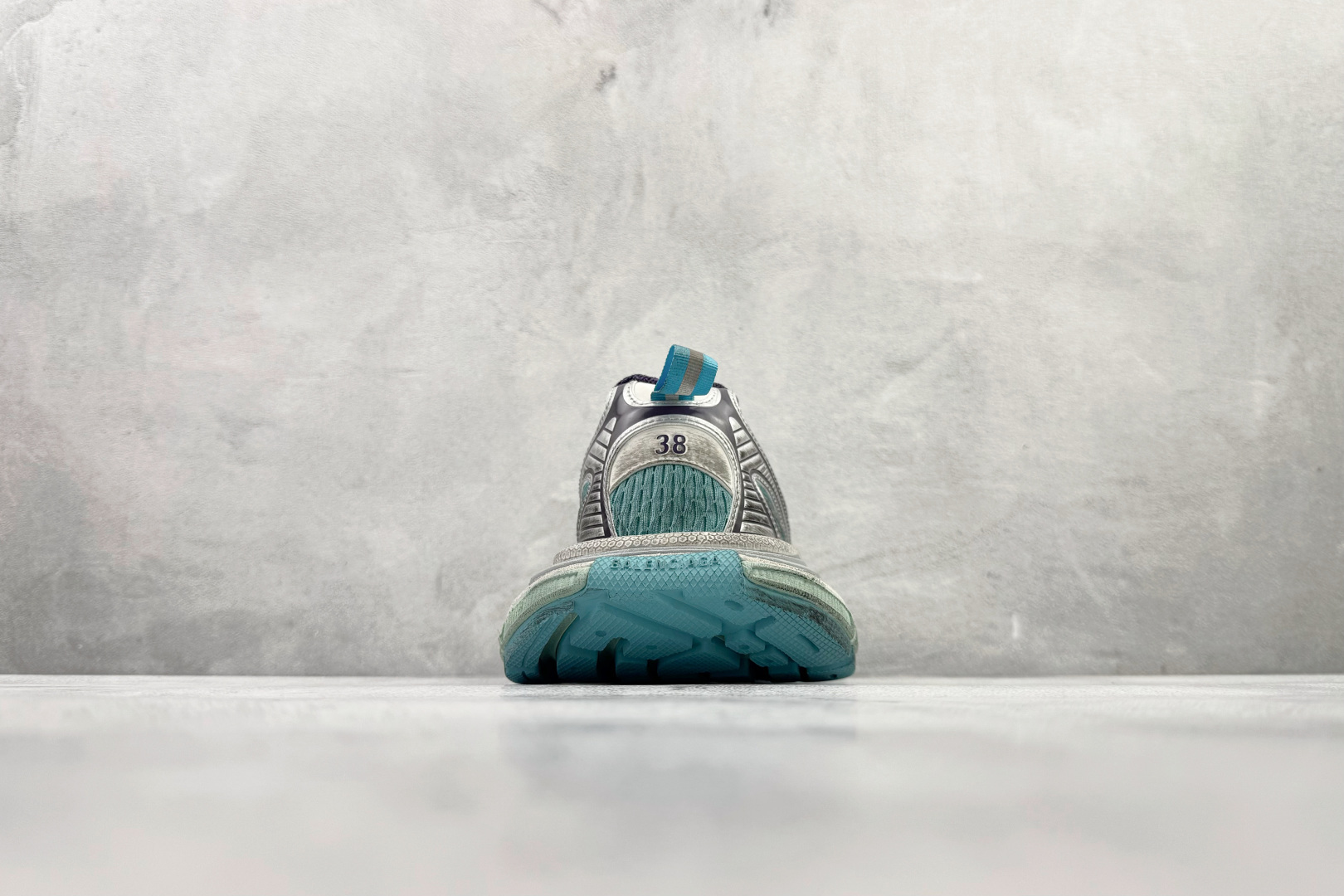 独立订单 公认最强品质 Balenciaga巴黎世家 3XL 灰蓝色 弧度 734731W3XL5