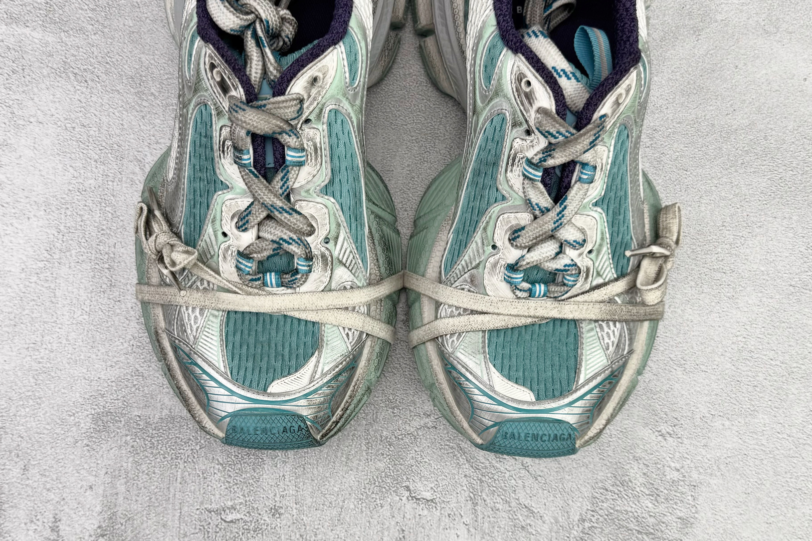 独立订单 公认最强品质 Balenciaga巴黎世家 3XL 灰蓝色 弧度 734731W3XL5