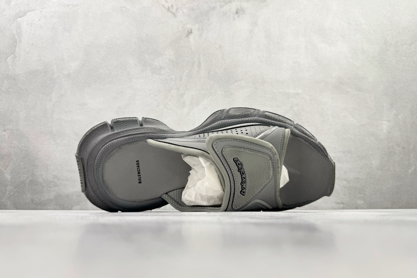 独立订单 公认最强品质 Balenciaga巴黎世家 3XL 灰色 799939W3XSL