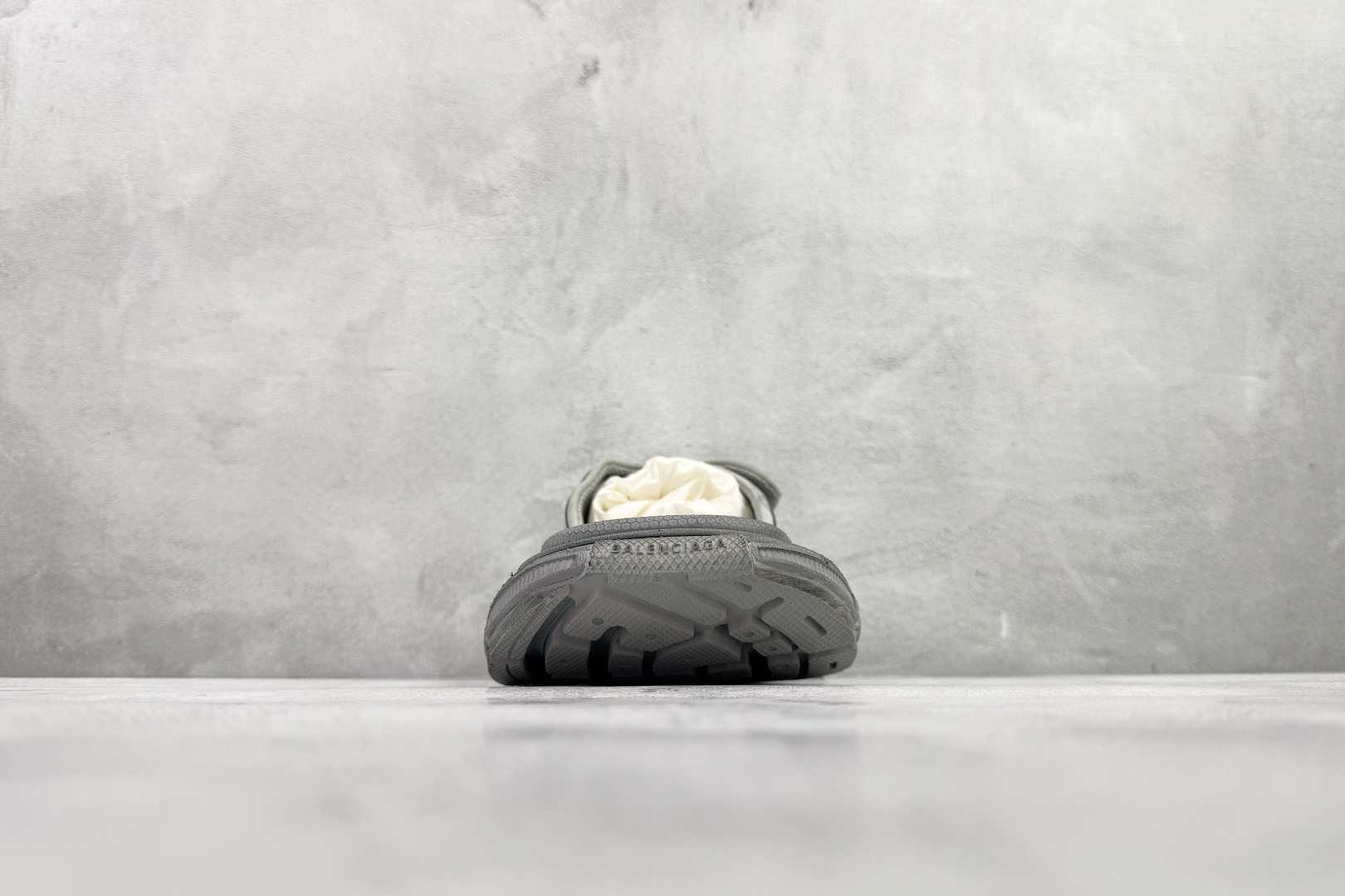 独立订单 公认最强品质 Balenciaga巴黎世家 3XL 灰色 799939W3XSL